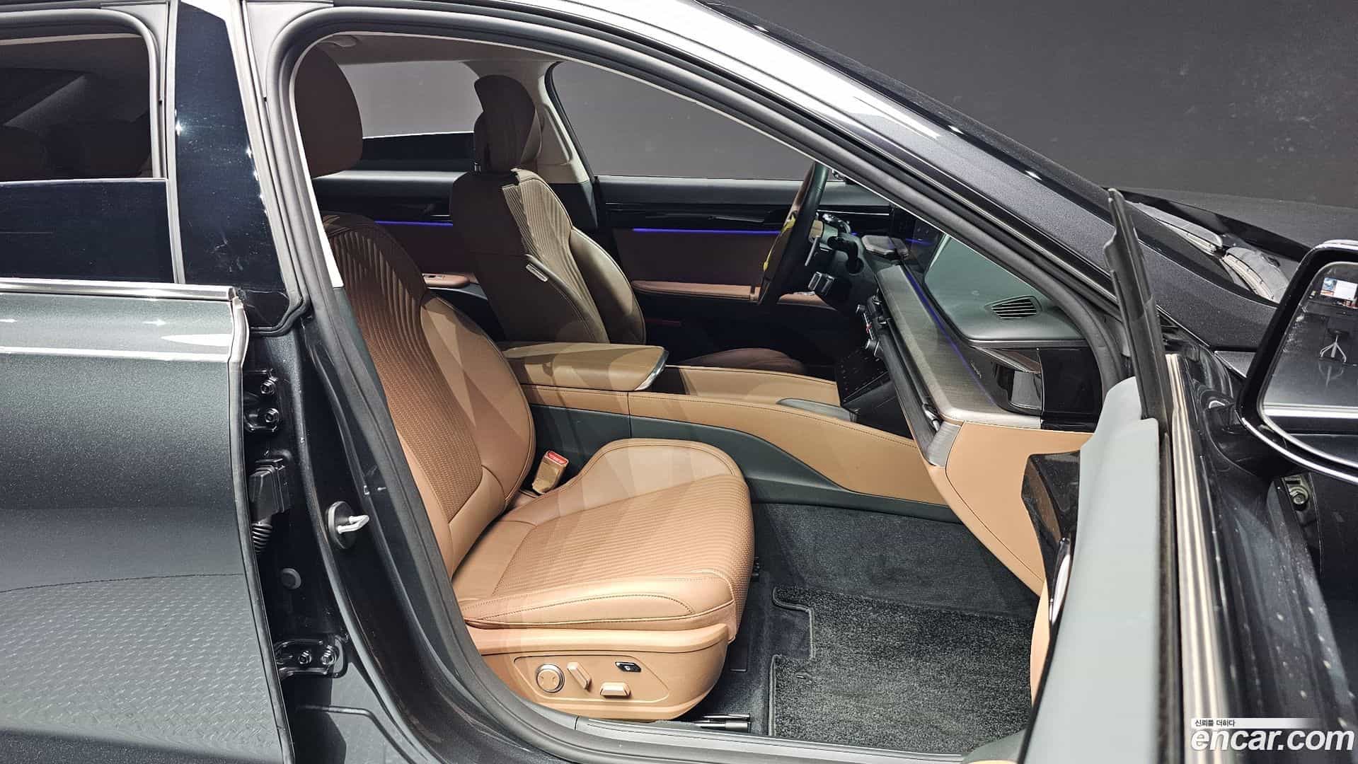 Grandeur Hyundai 2024.0-OPTION-016