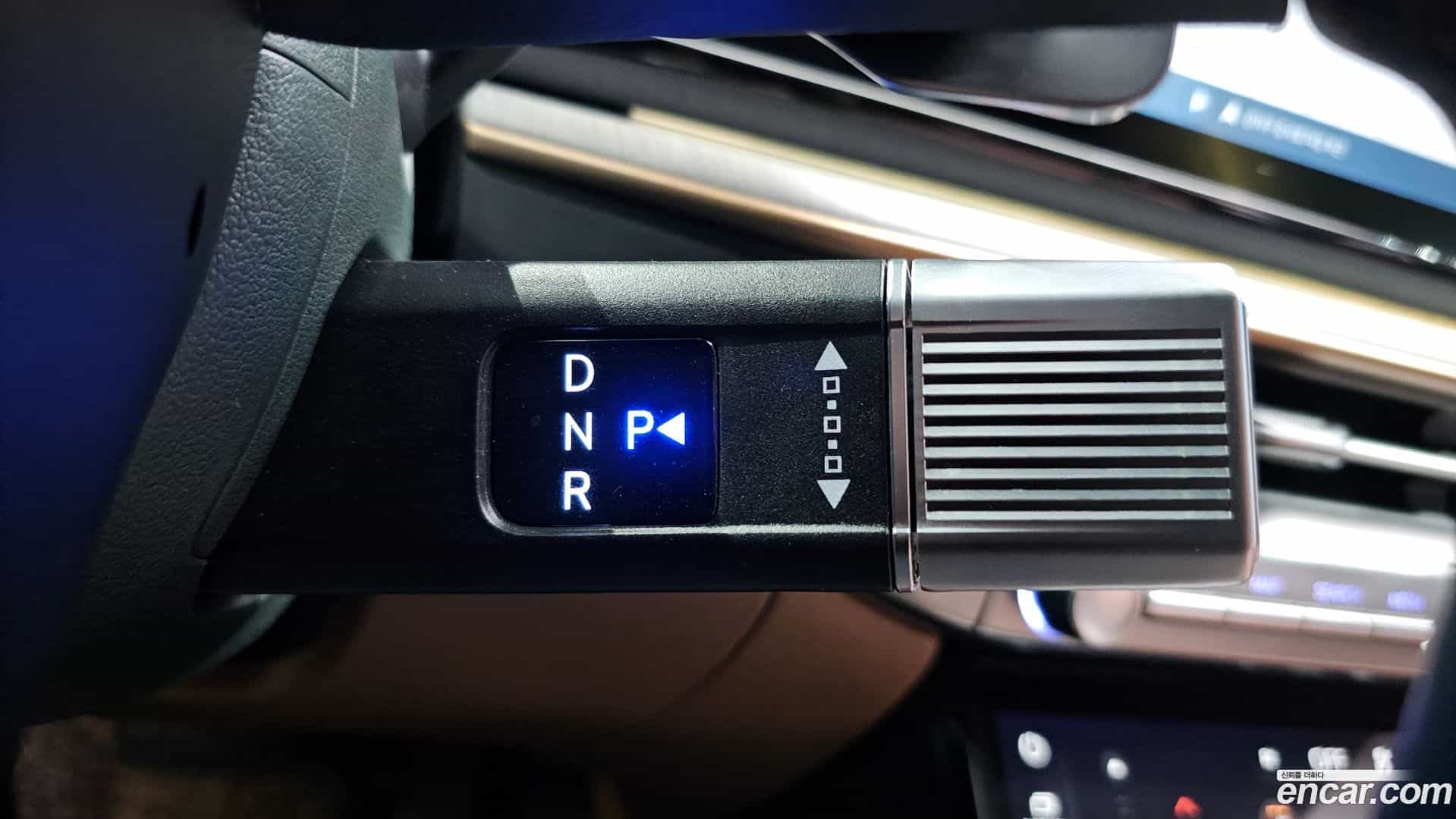 Grandeur Hyundai 2023.10-INNER-009