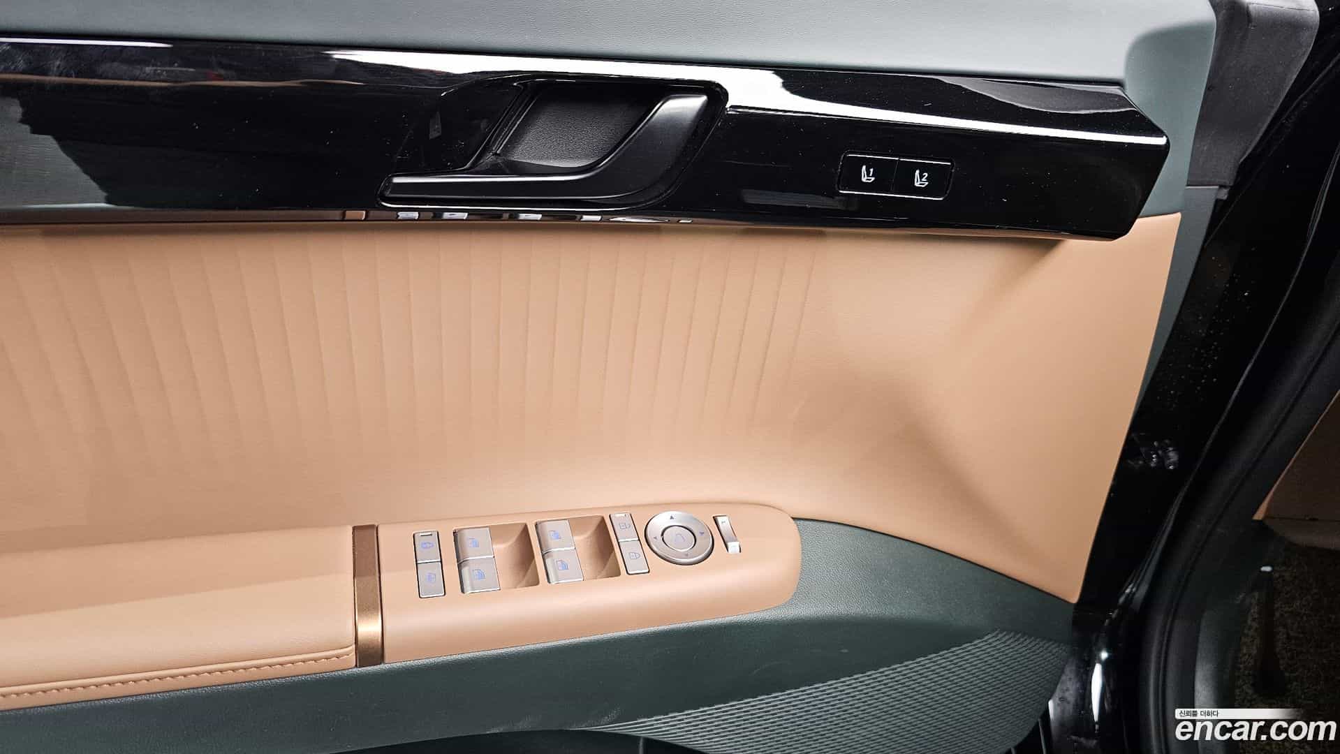 Grandeur Hyundai 2023.10-INNER-034