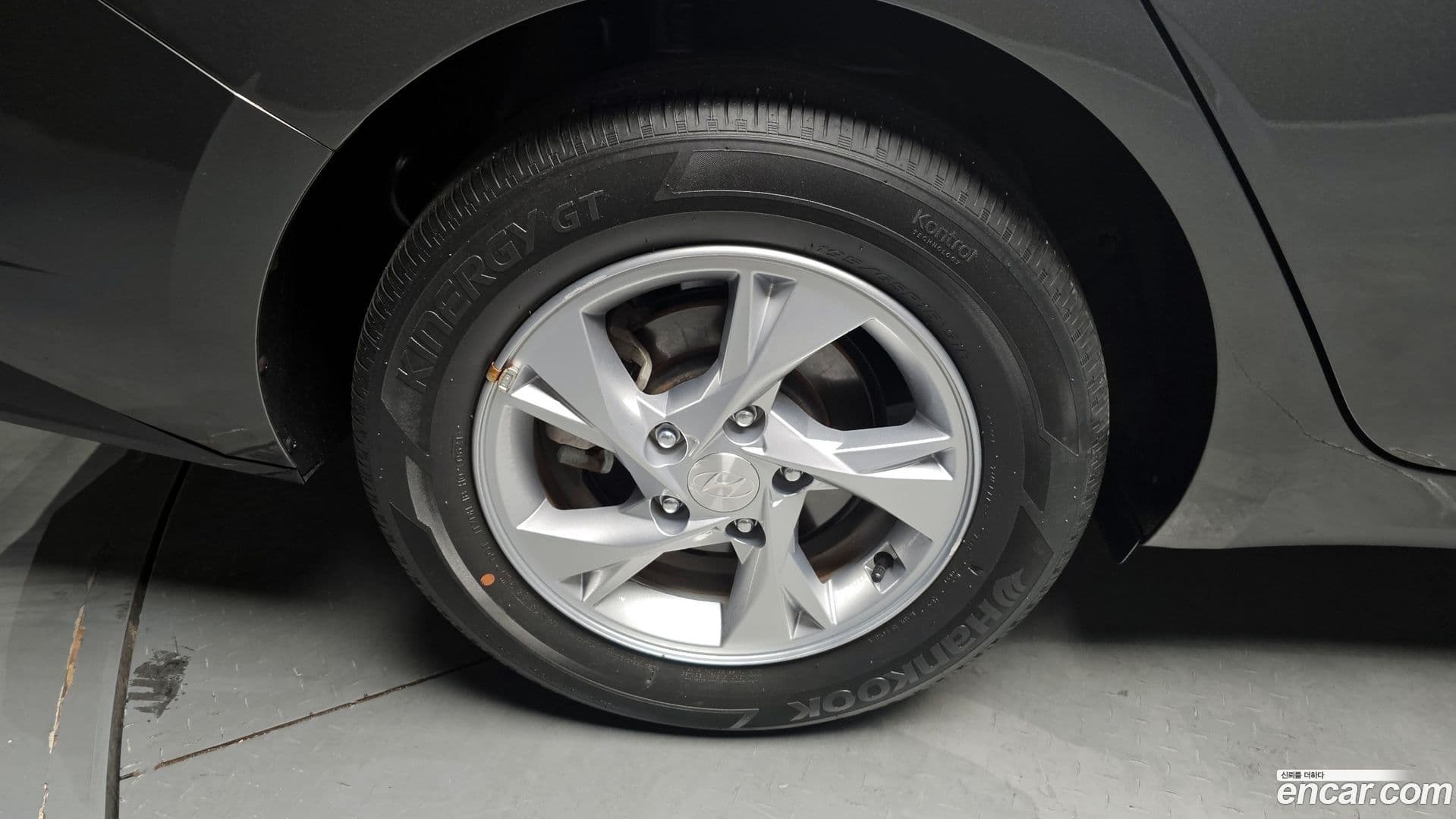 Main__Slider__Photo:AVANTE Hyundai 2021.2-4