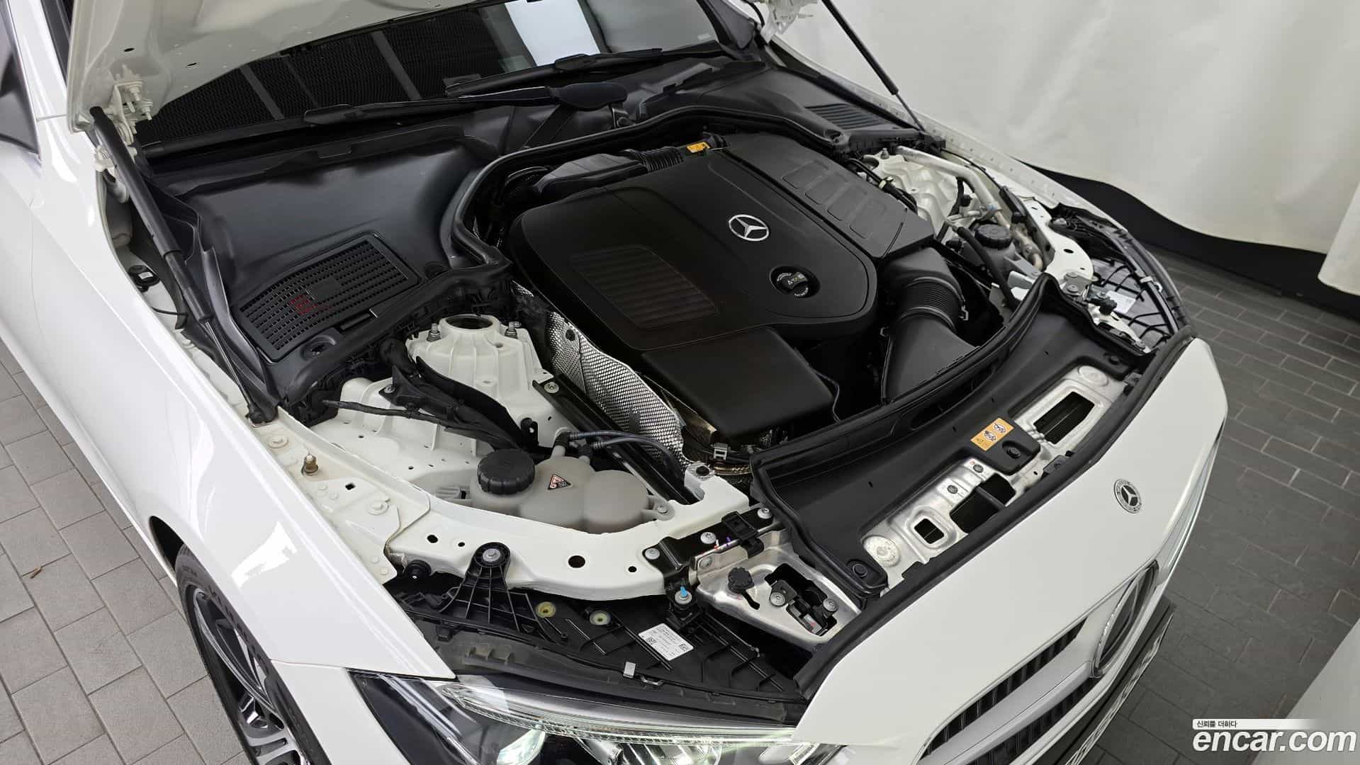 C-Class Mercedes-Benz 2023.3-OUTER-006