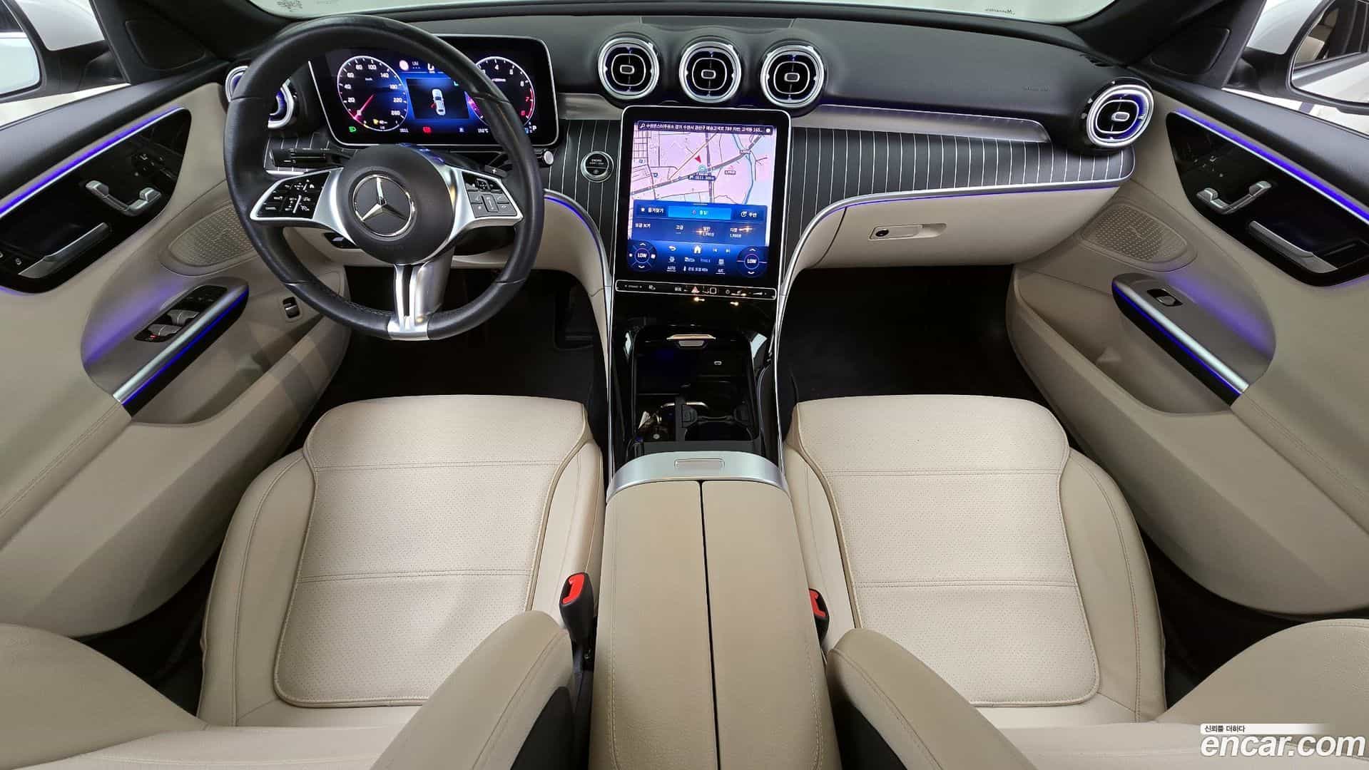 C-Class Mercedes-Benz 2023.3-INNER-007