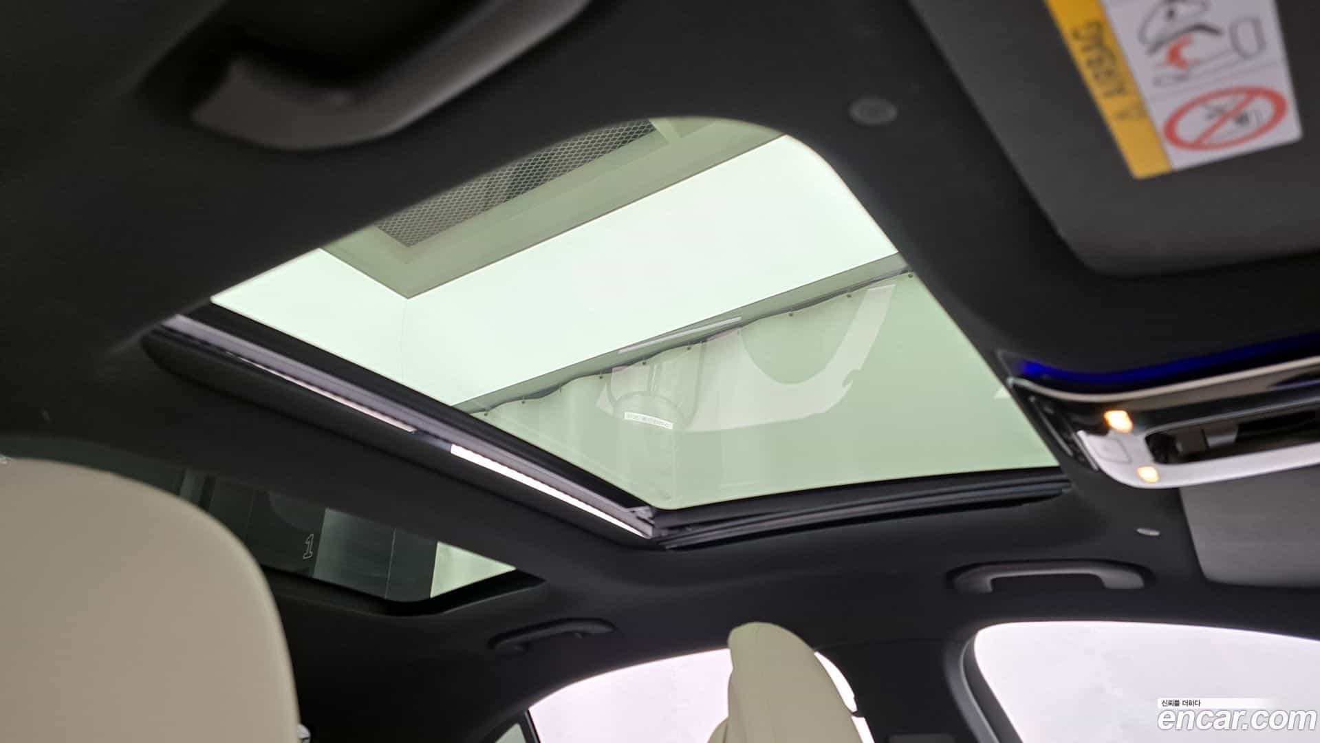 C-Class Mercedes-Benz 2023.3-OPTION-021