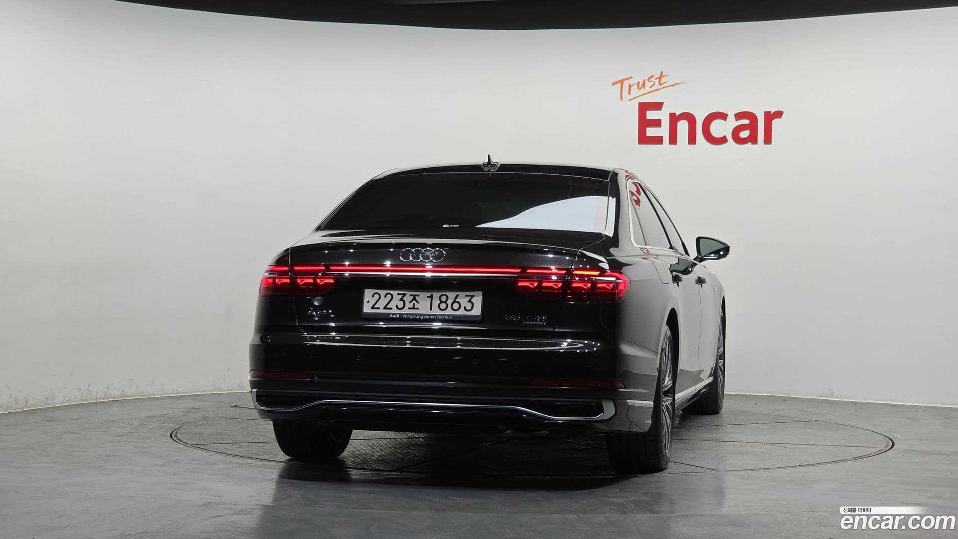 Main__Slider__Photo:A8 Audi 2022.11-3
