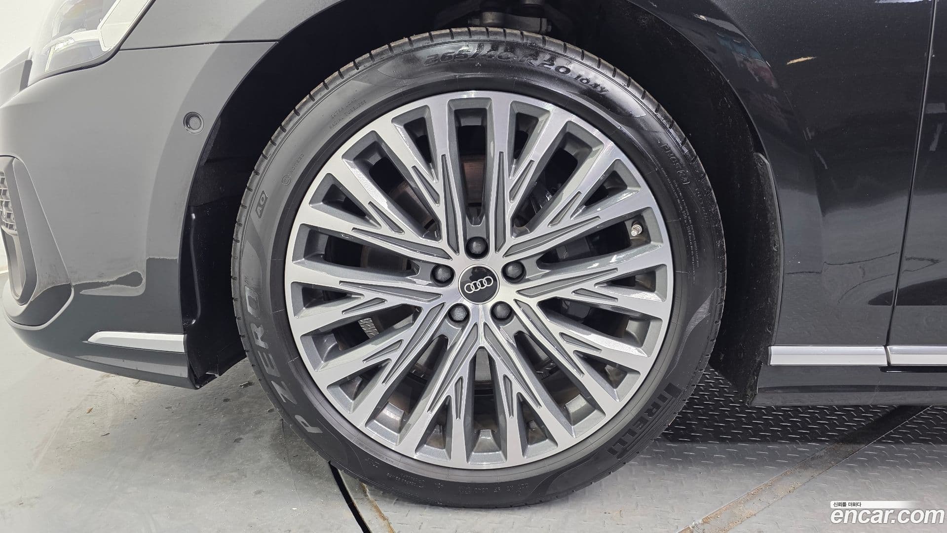 Main__Slider__Photo:A8 Audi 2022.11-4