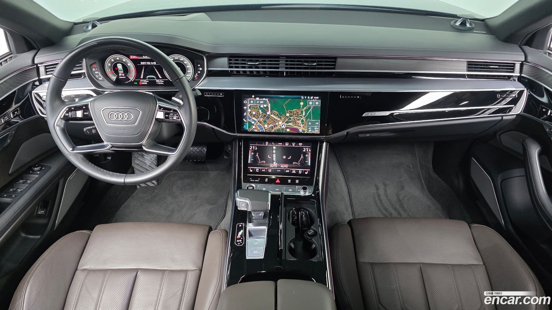 Main__Slider__Photo:A8 Audi 2022.11-6