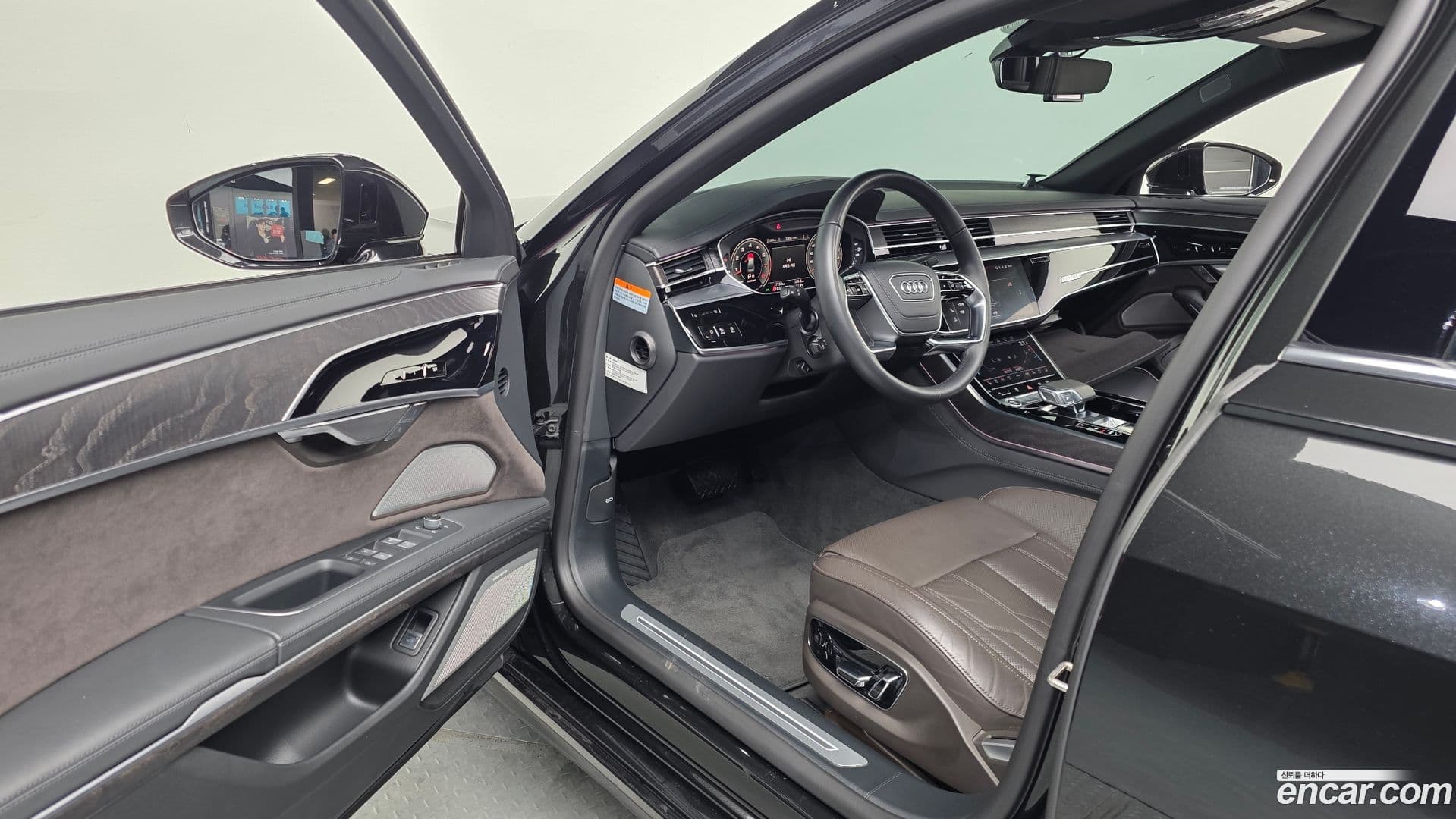 Main__Slider__Photo:A8 Audi 2022.11-9