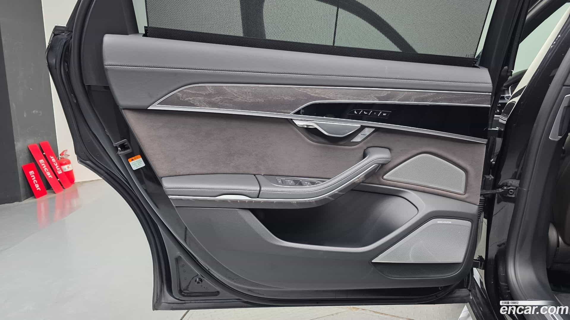 A8 Audi 2022.11-INNER-035