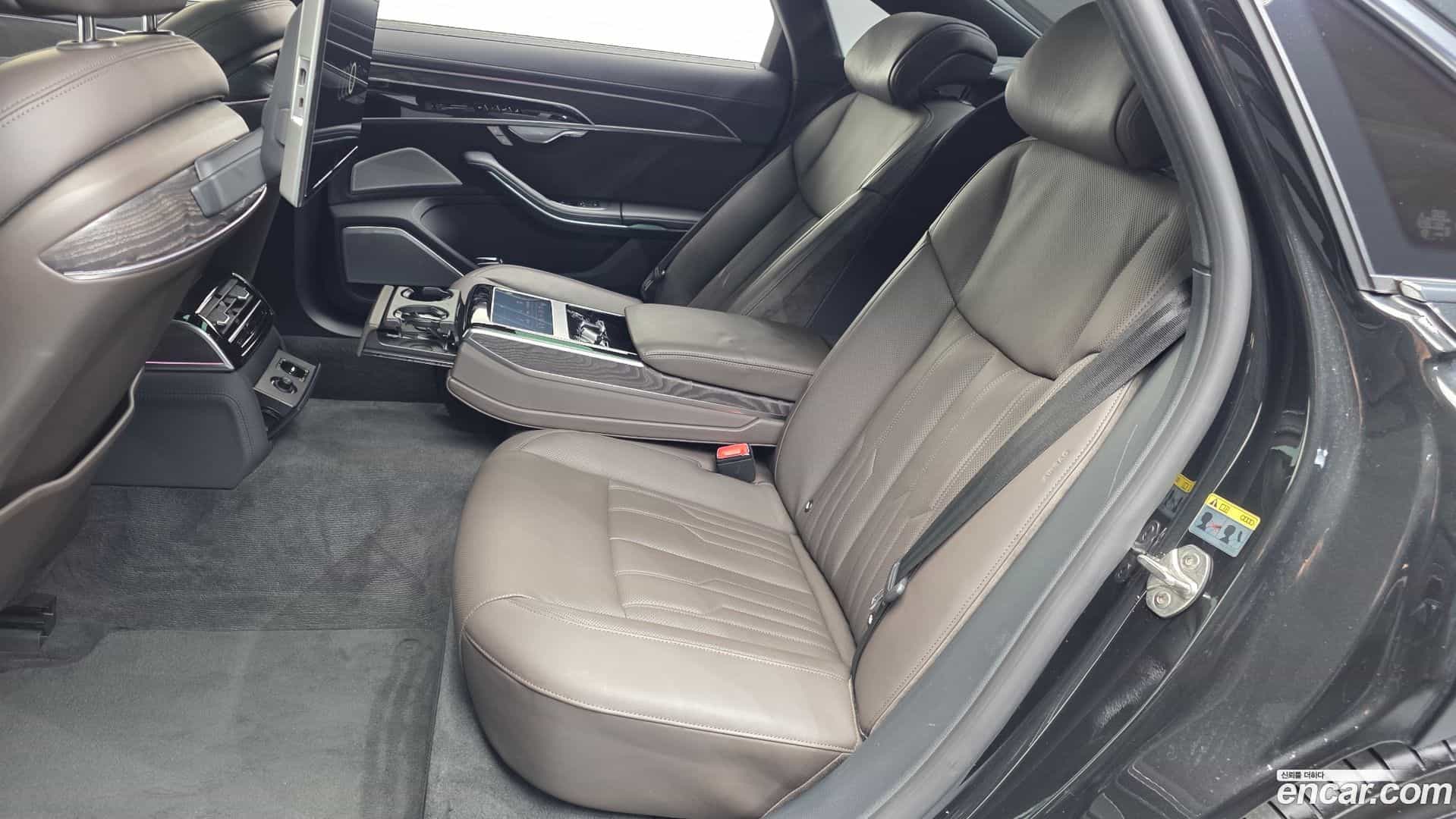 A8 Audi 2022.11-INNER-036