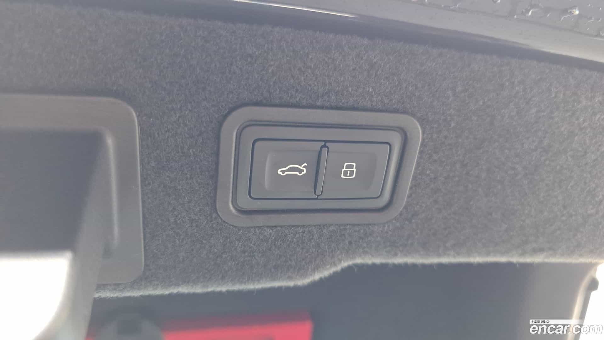 A8 Audi 2022.11-OPTION-049