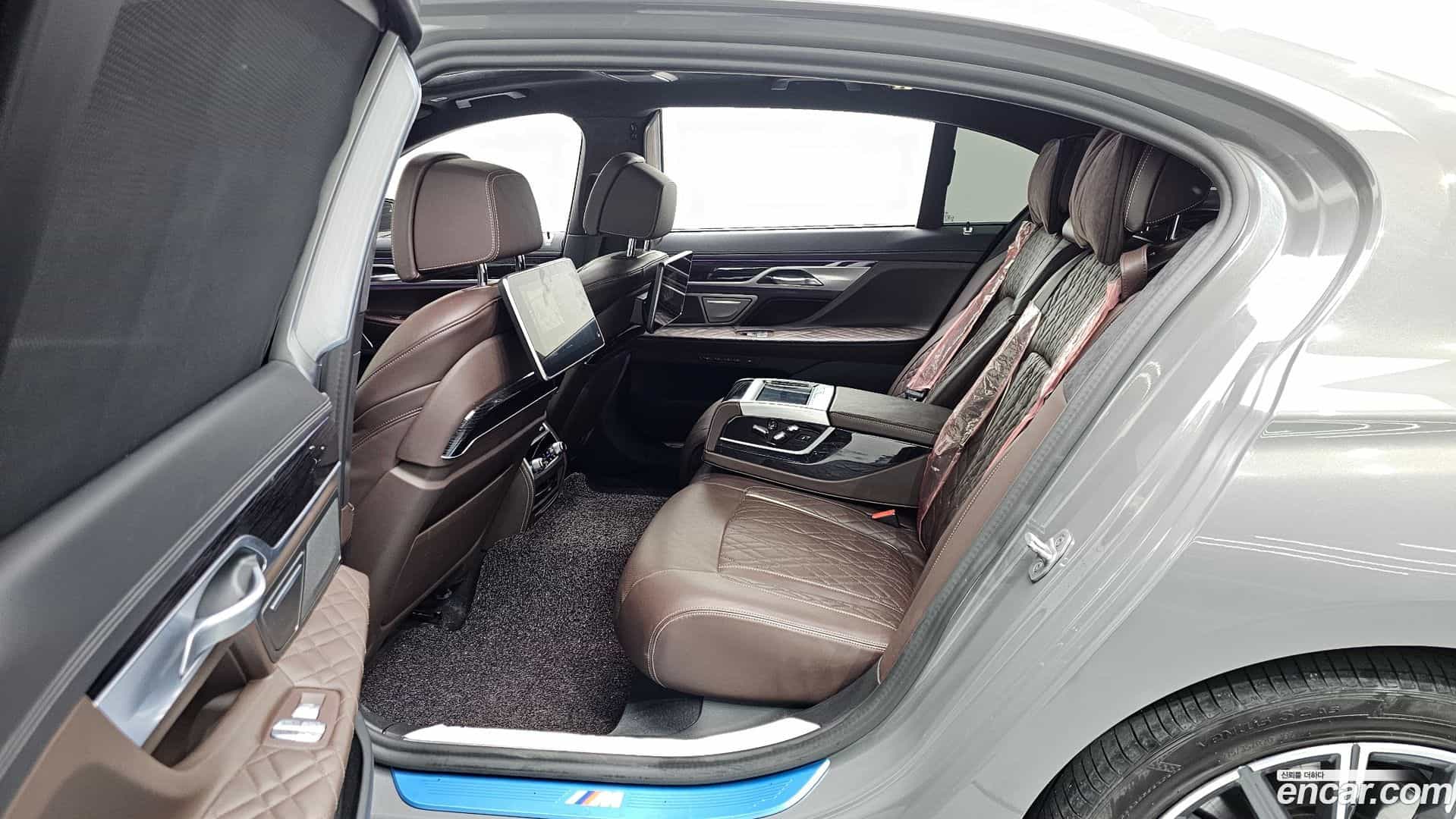7-Series BMW 2021.3-INNER-036