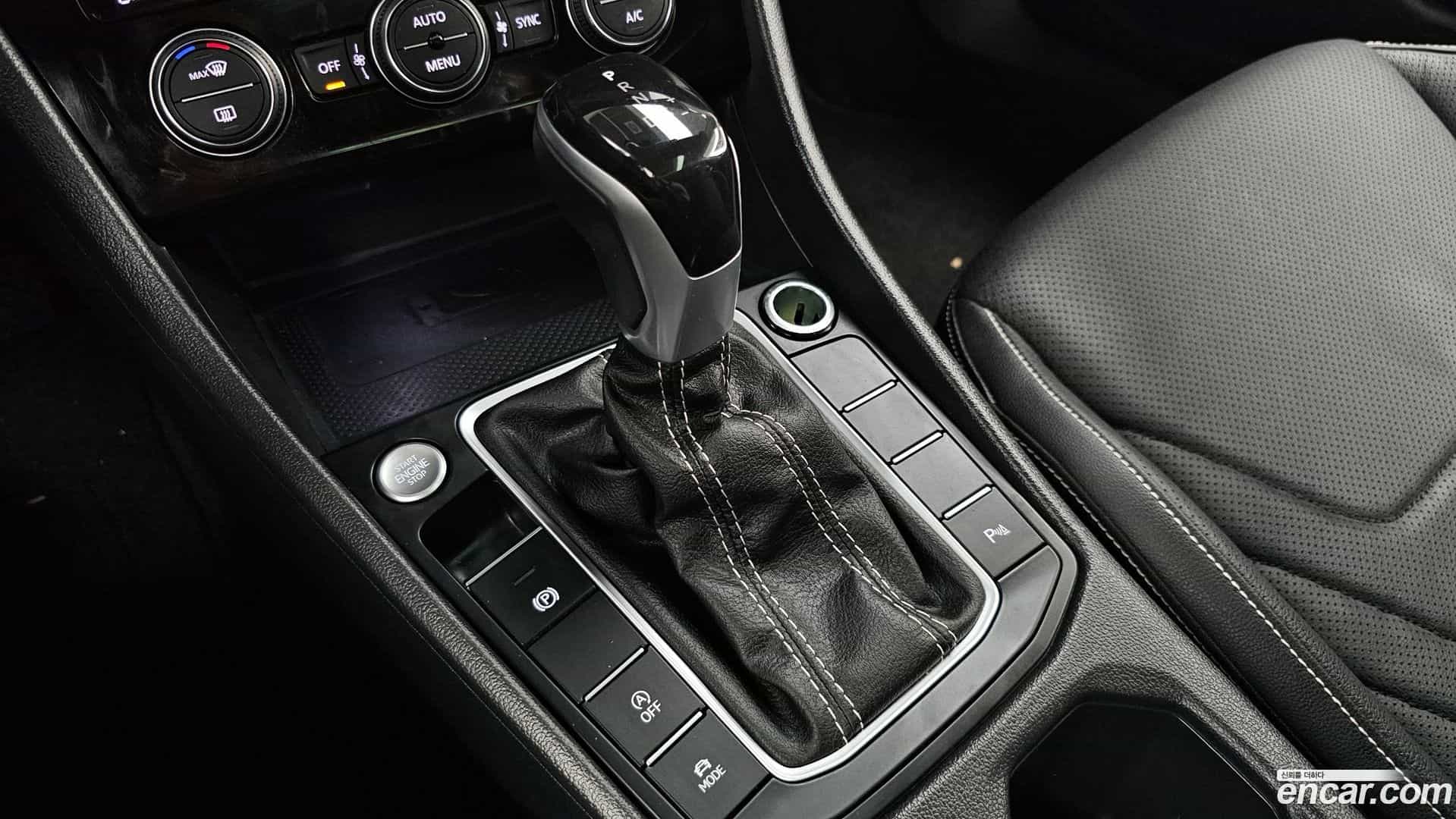 Jetta Volkswagen 2023.11-INNER-009