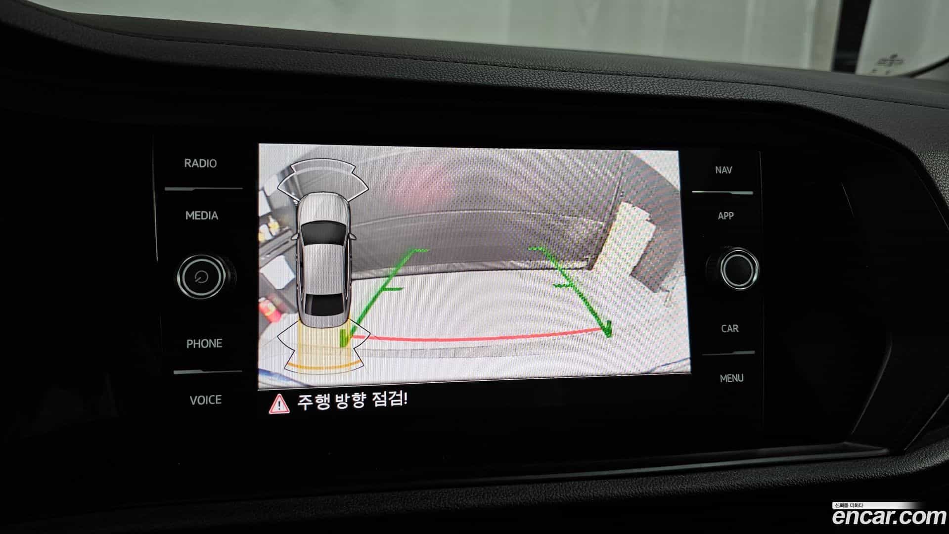 Jetta Volkswagen 2023.11-OPTION-019