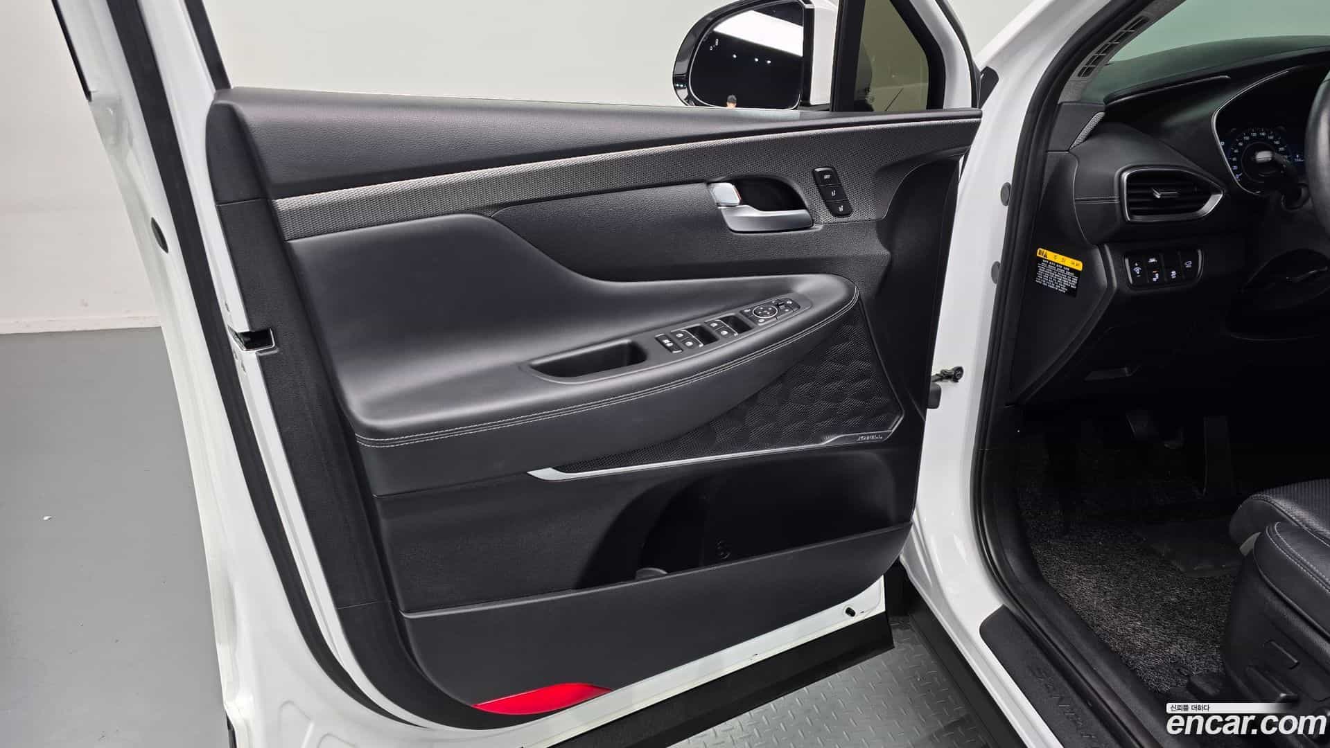 Santafe Hyundai 2019.1-INNER-034