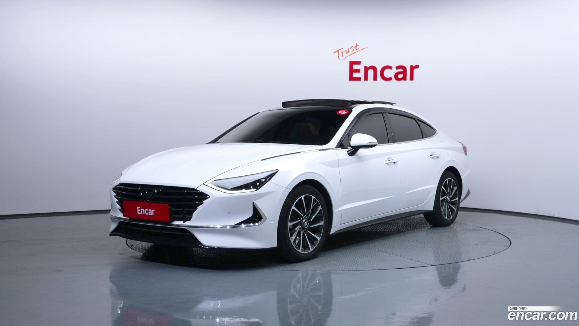 Main__Slider__Photo:Sonata Hyundai 2019.5-0