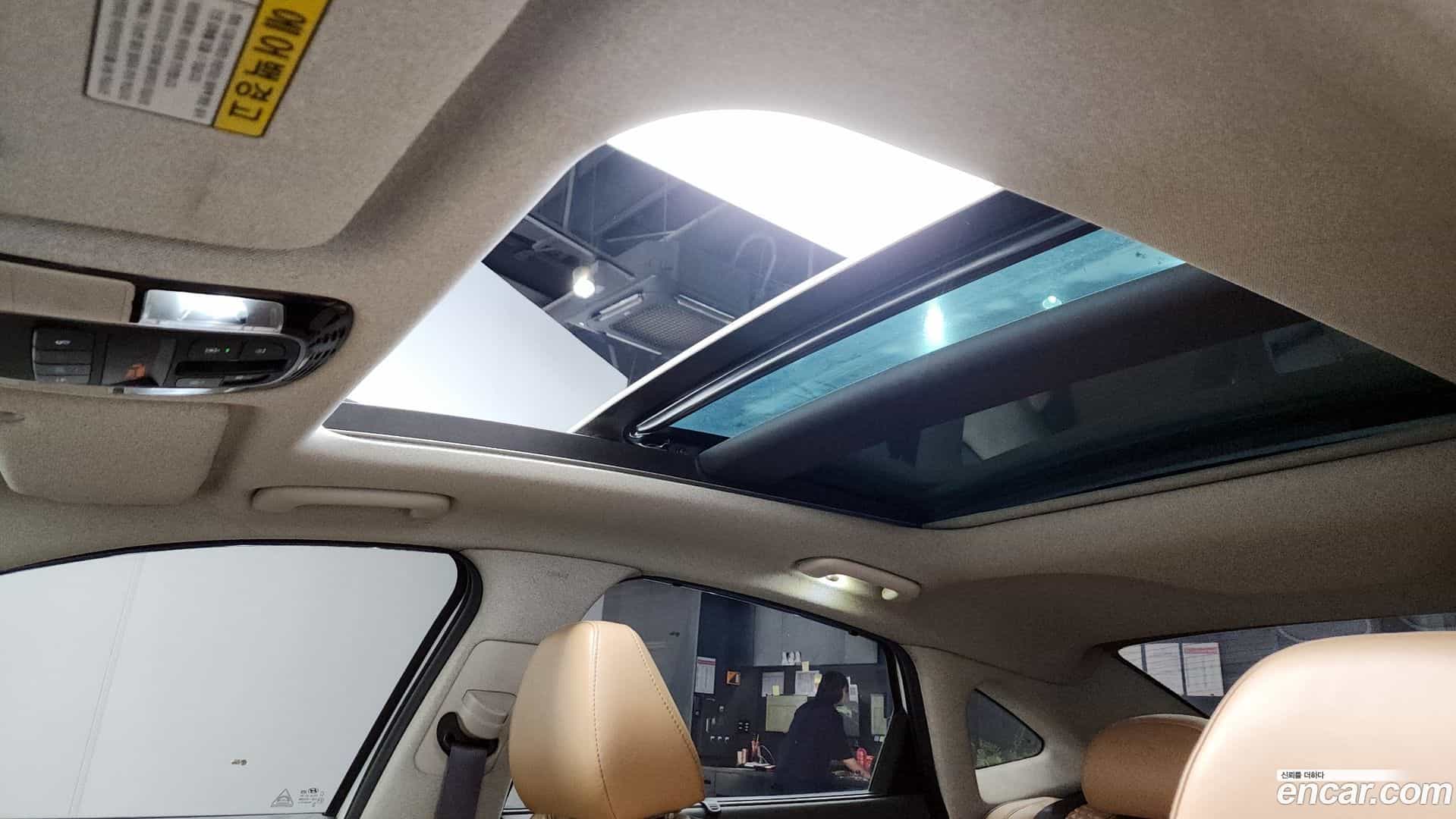 Sonata Hyundai 2019.5-OPTION-023