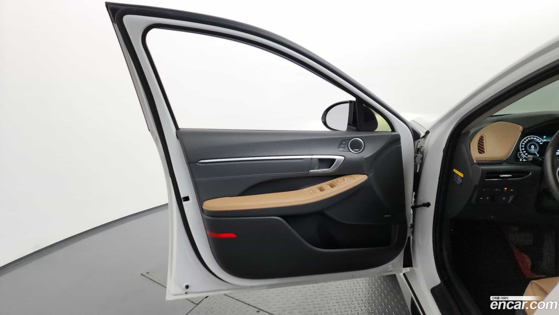 Sonata Hyundai 2019.5-INNER-034