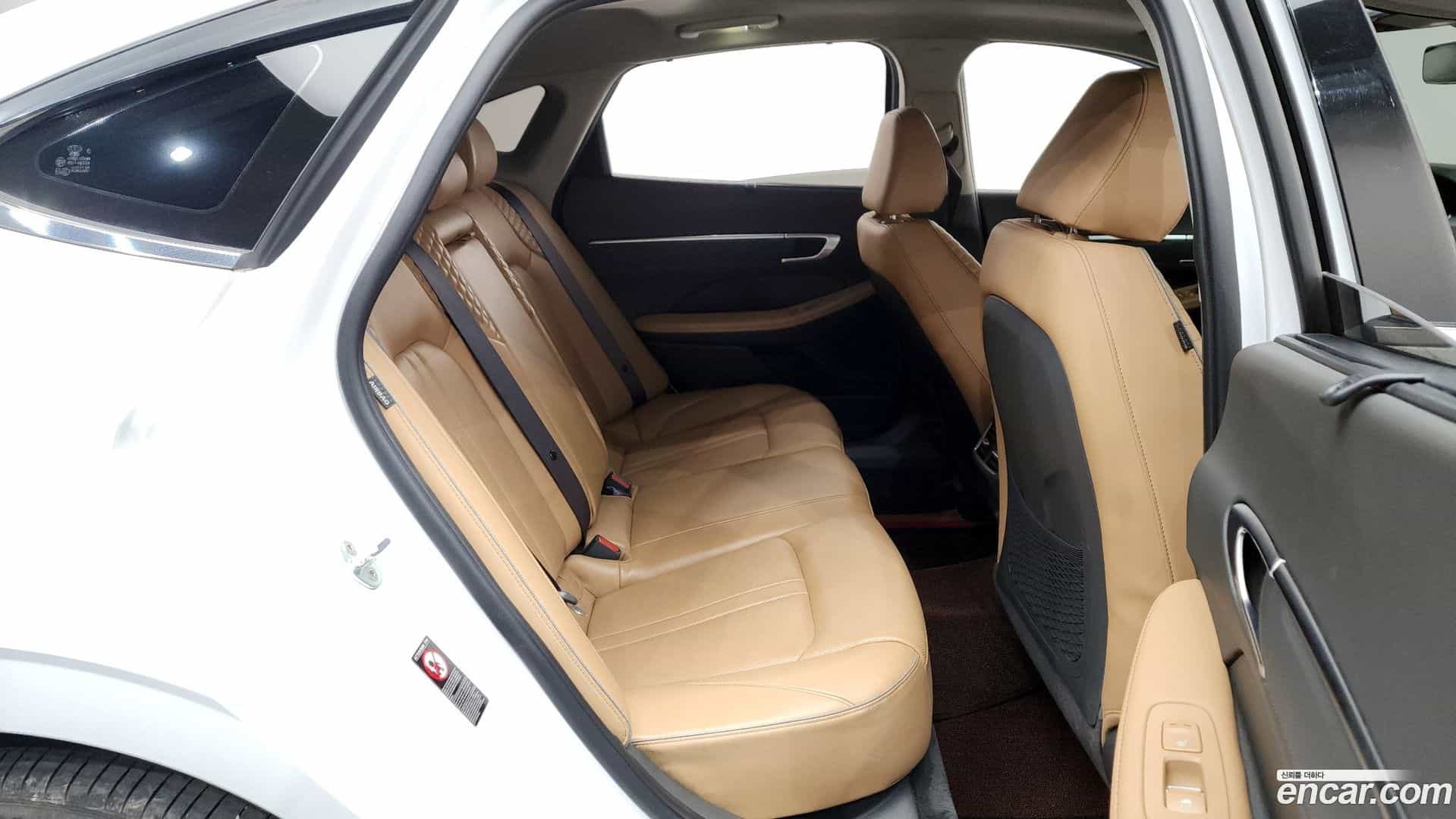 Sonata Hyundai 2019.5-INNER-036
