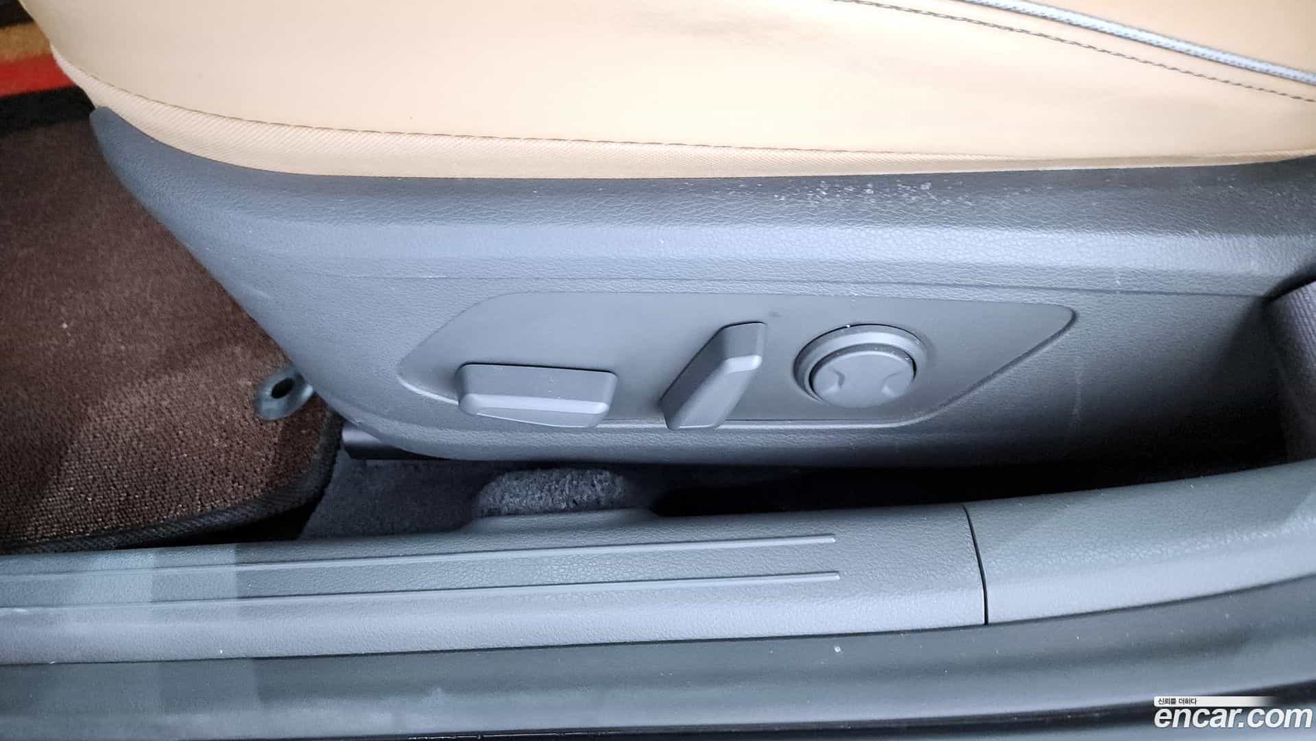 Sonata Hyundai 2019.5-OPTION-046