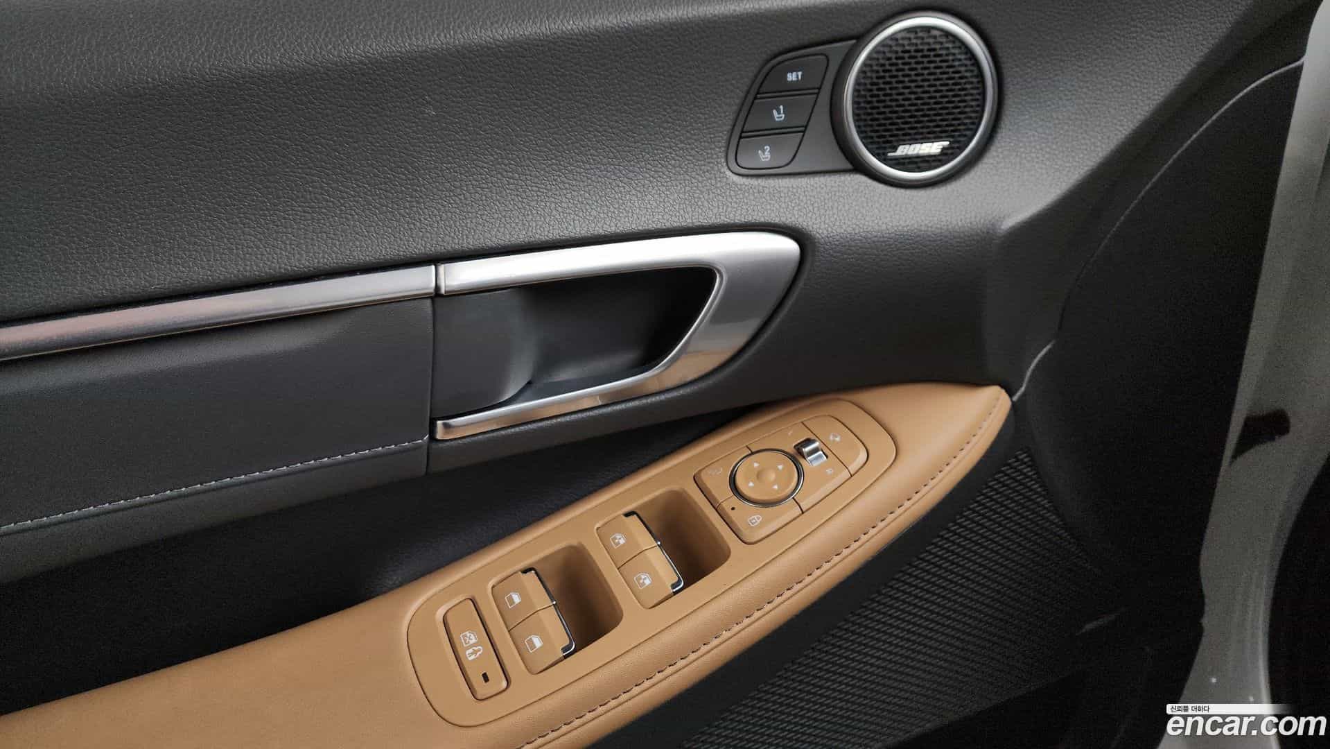 Sonata Hyundai 2019.5-OPTION-053