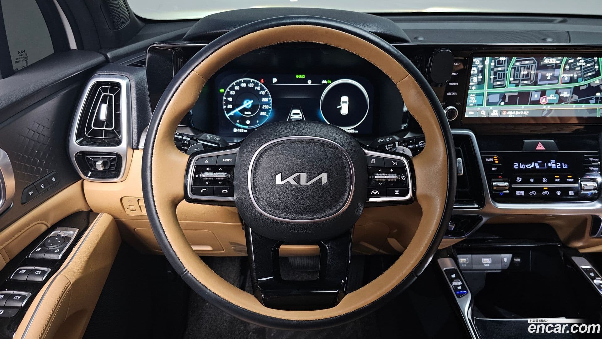 Main__Slider__Photo:Sorento Kia 2023.4-11