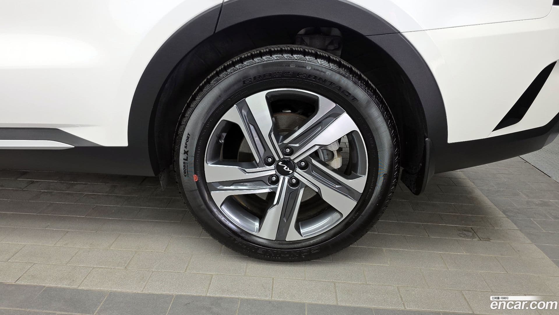 Main__Slider__Photo:Sorento Kia 2022.0-4
