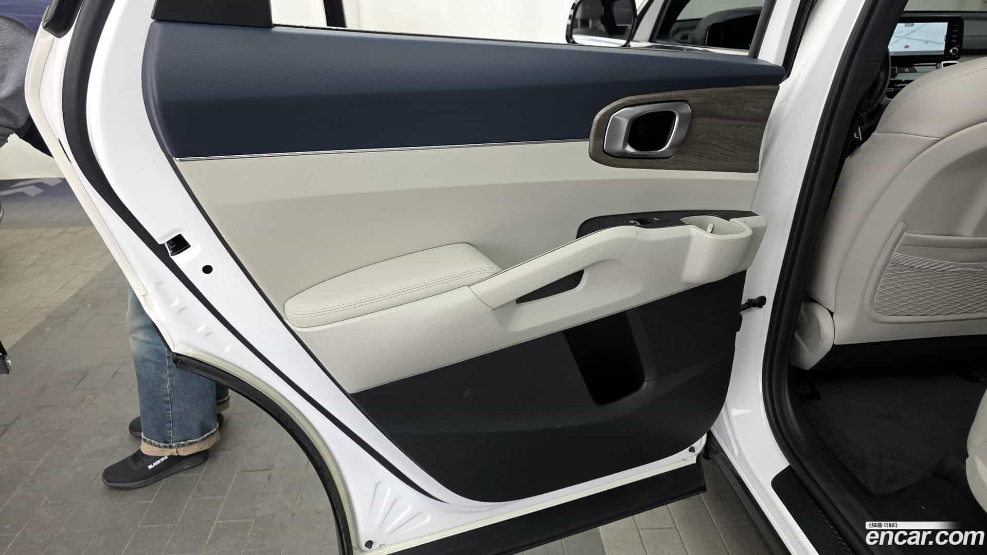 Sorento Kia 2022.0-INNER-035