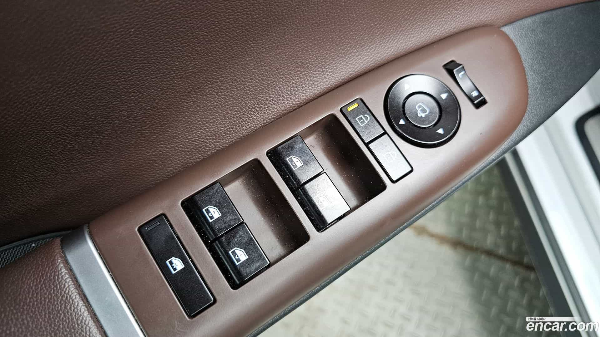 Grandeur Hyundai 2023.7-OPTION-018