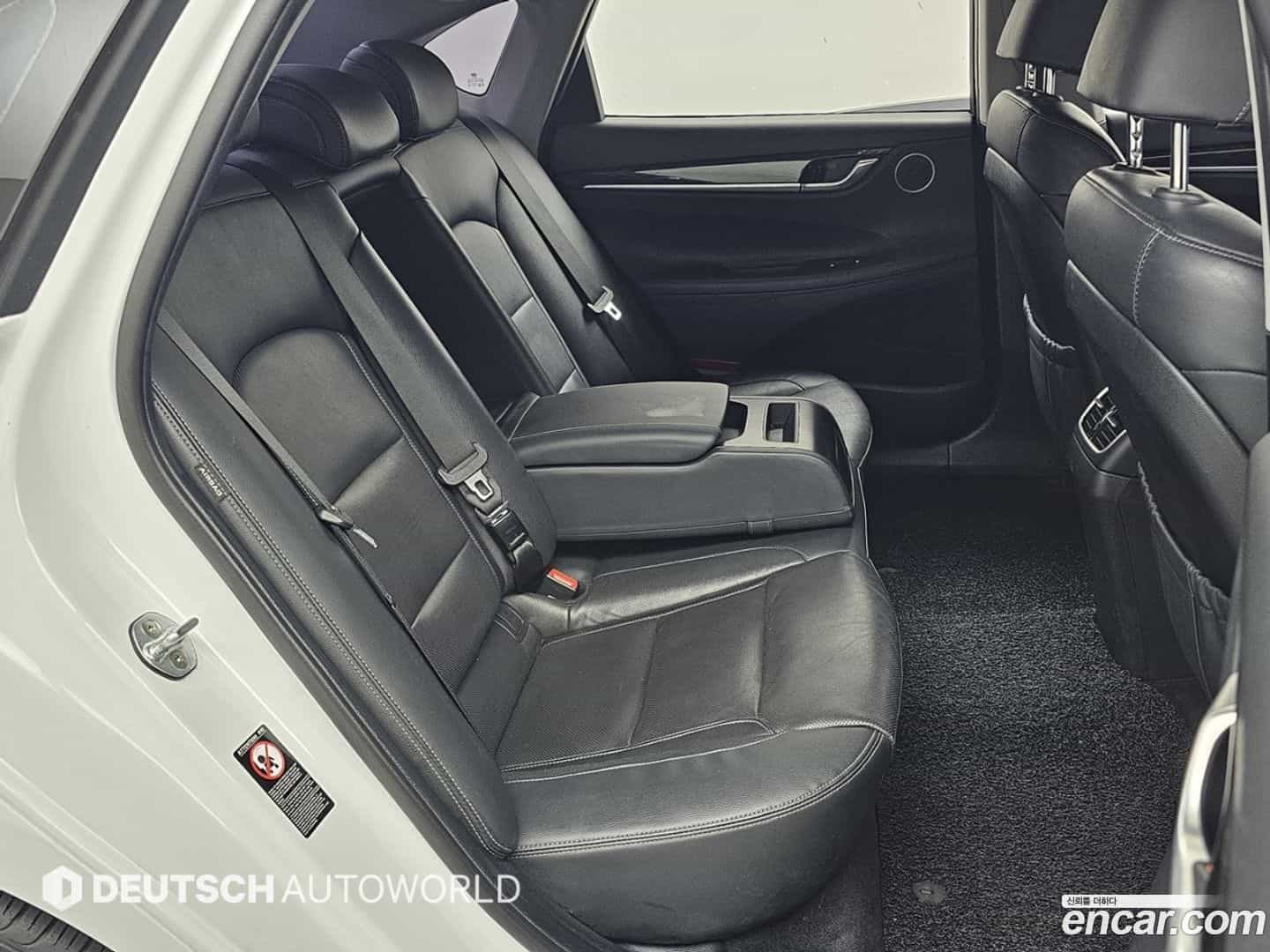 Grandeur Hyundai 2018.0-OPTION-016