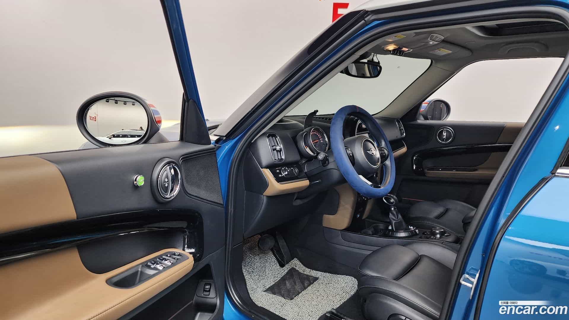Countryman Mini 2017.4-INNER-010