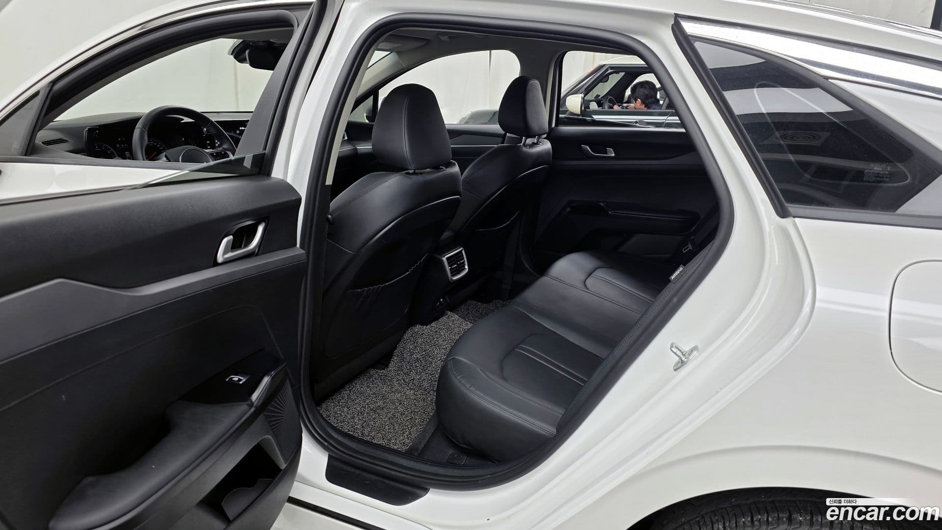Main__Slider__Photo:K5 Kia 2022.1-25
