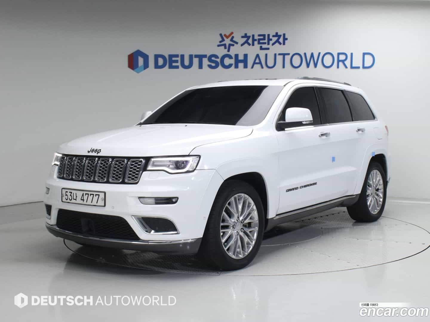 Cherokee Jeep 2018.2-OUTER-001