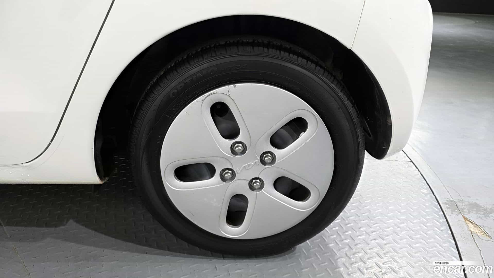 RAY Kia 2022.1-OUTER-031