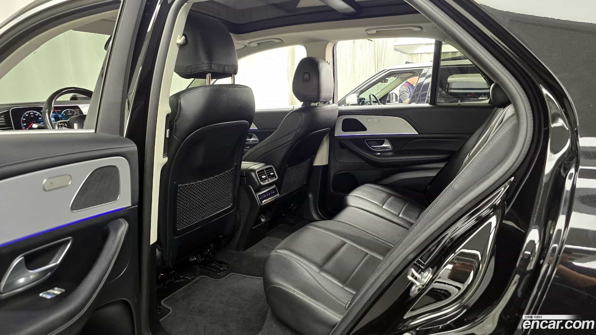 GLE-Class Mercedes-Benz 2021.2-OPTION-015