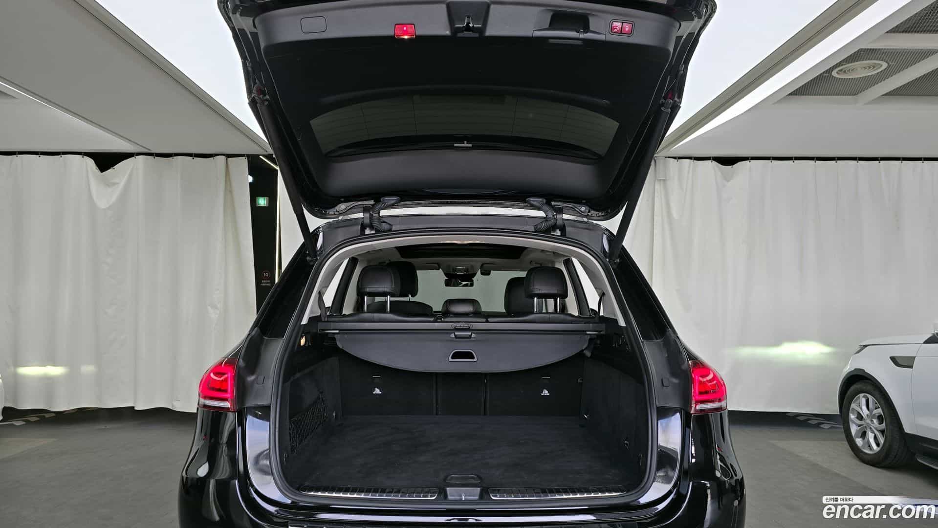 GLE-Class Mercedes-Benz 2021.2-OPTION-024
