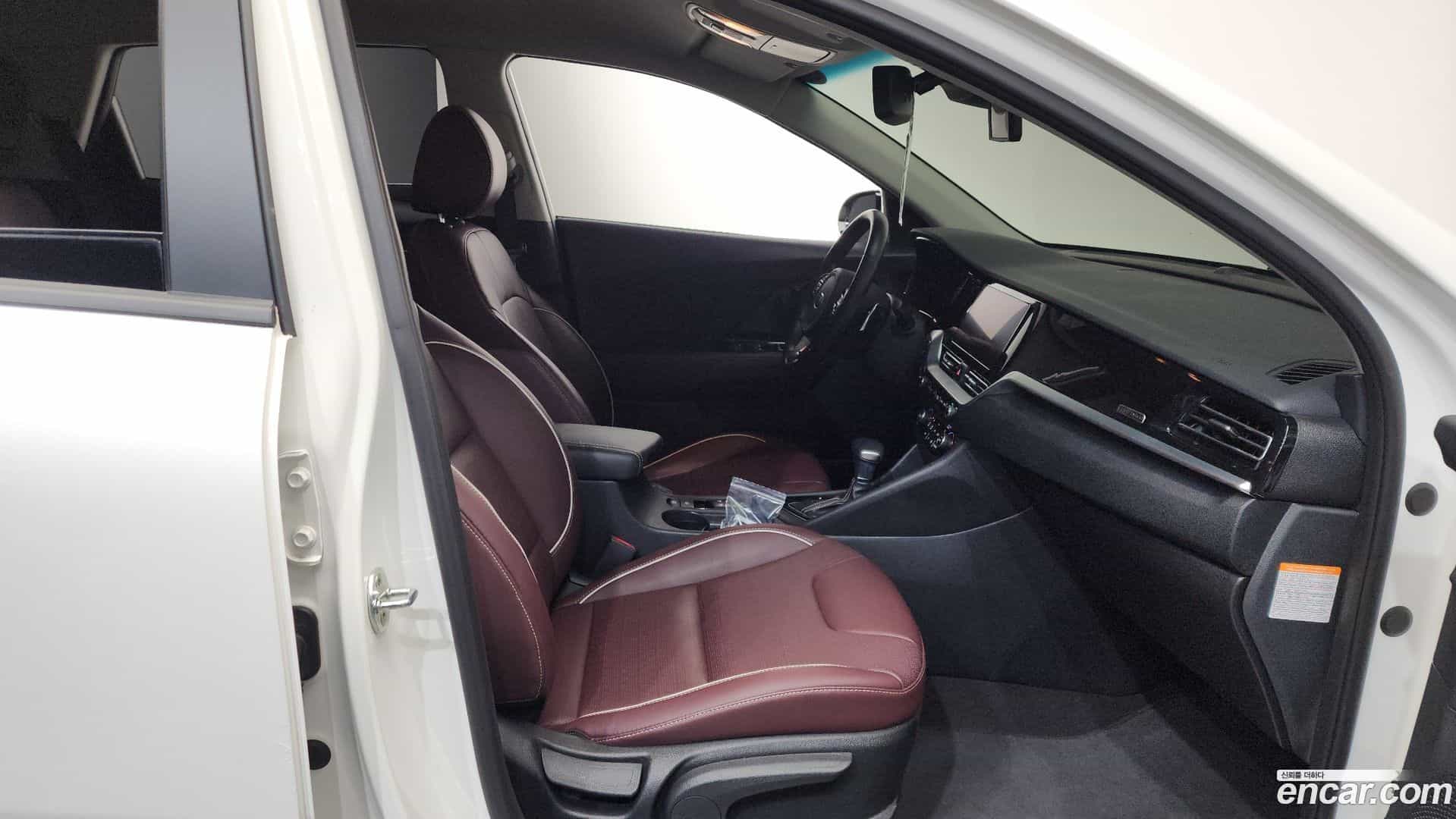 Niro Kia 2020.10-INNER-036