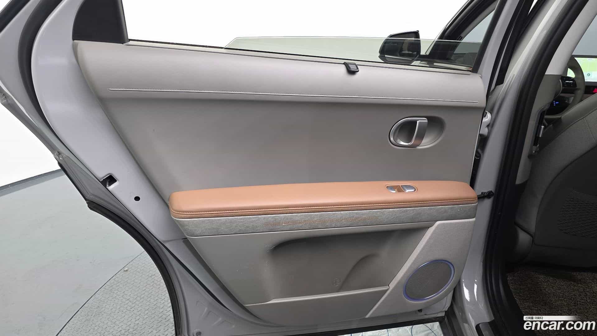 Ioniq5 Hyundai 2022.9-INNER-035