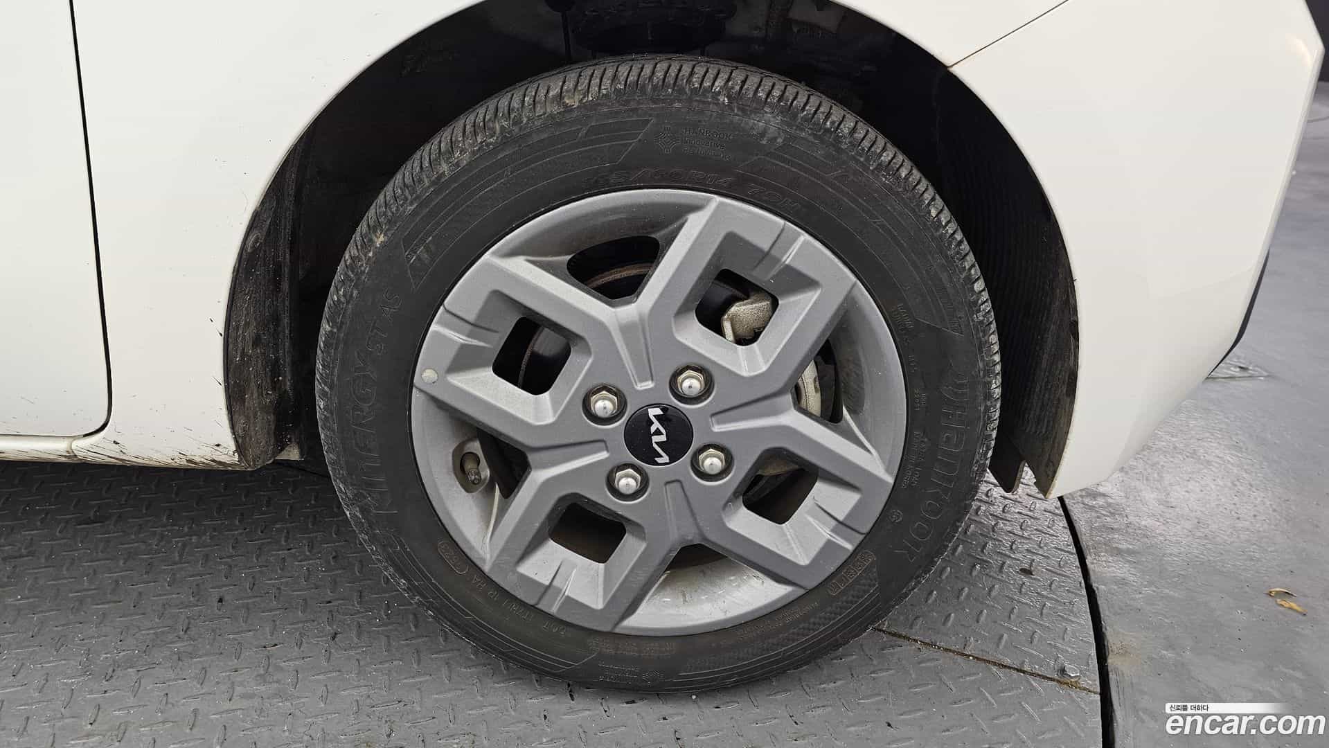 RAY Kia 2023.2-OUTER-005