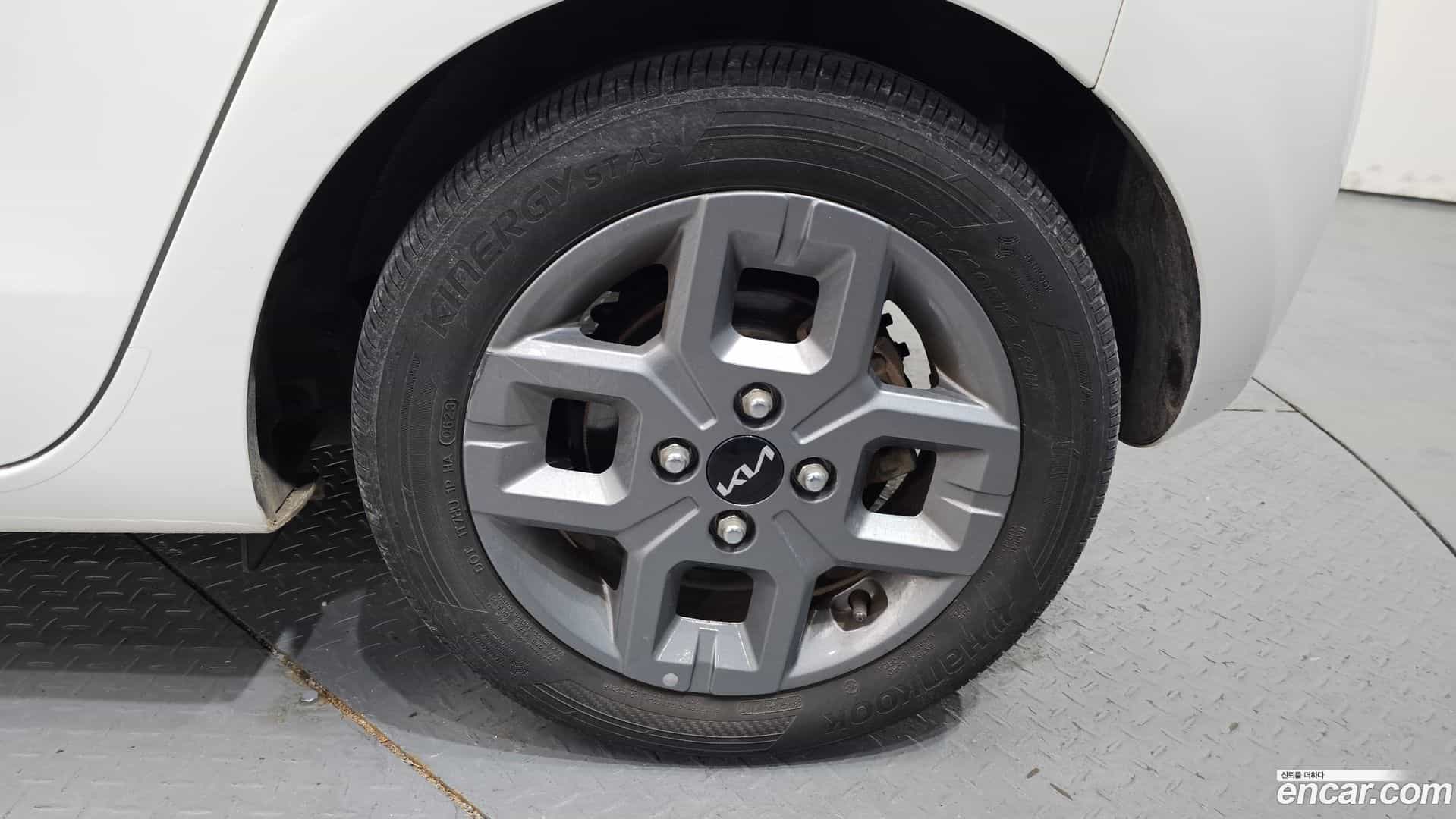 RAY Kia 2023.2-OUTER-031