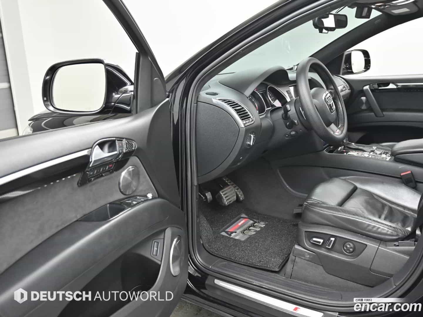 Q7 Audi 2010.11-INNER-009