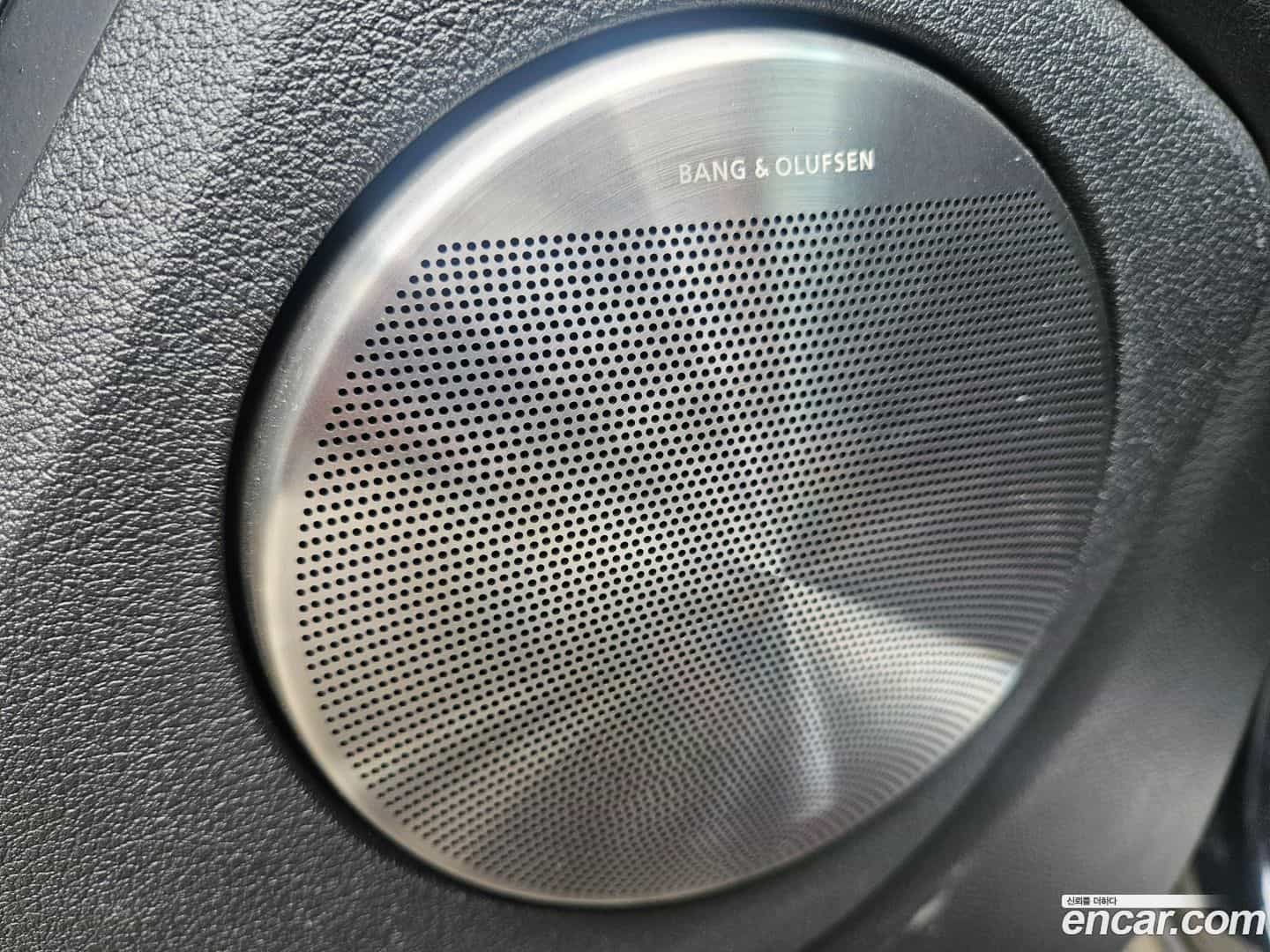 Q7 Audi 2010.11-OPTION-019