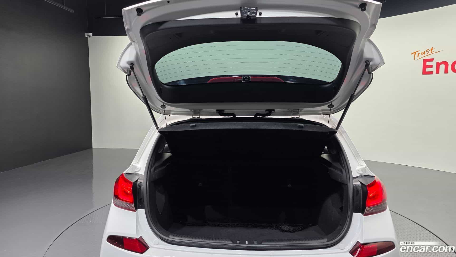 i30 Hyundai 2020.8-OPTION-024