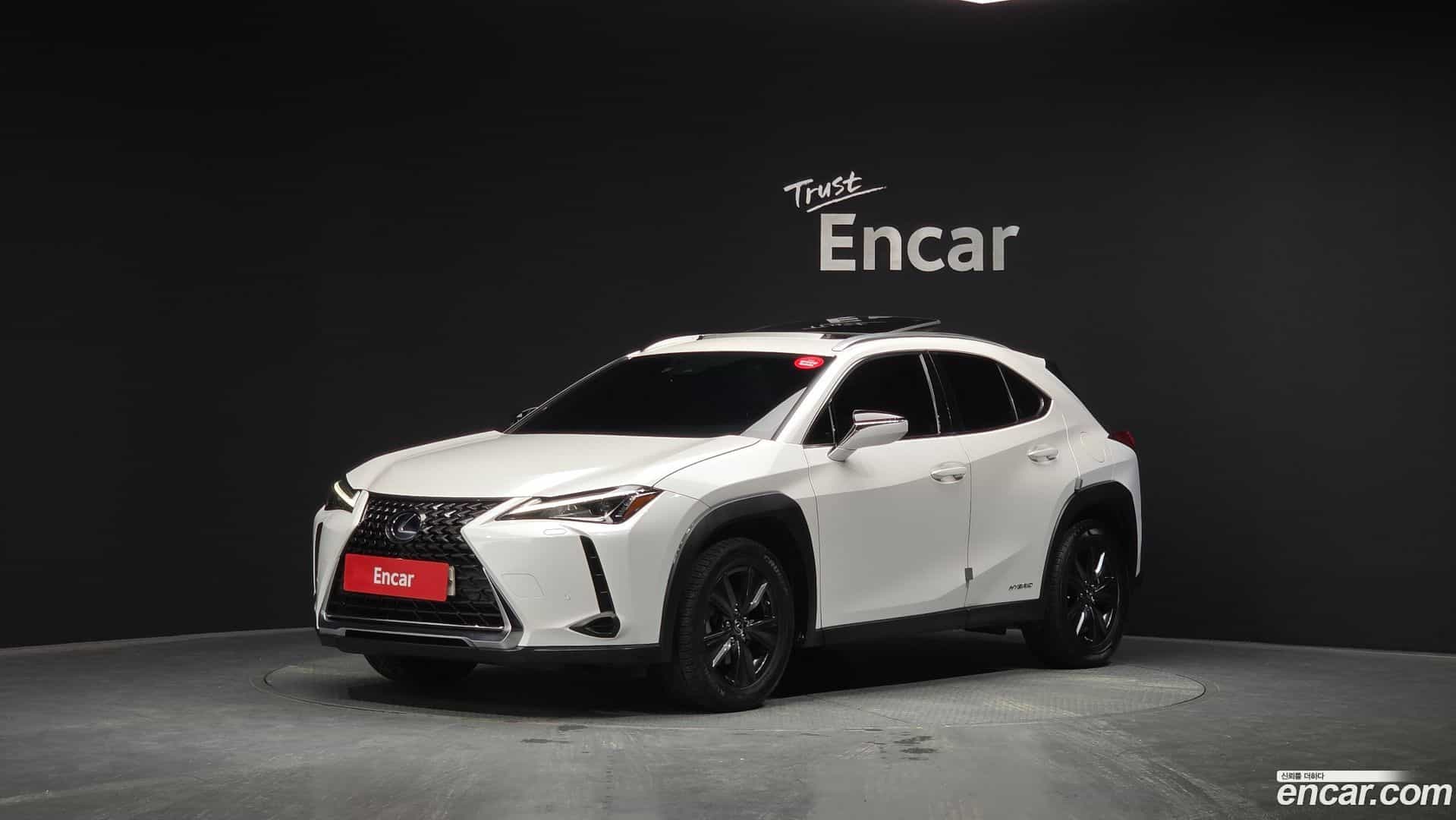 UX Lexus 2020.4-OUTER-001