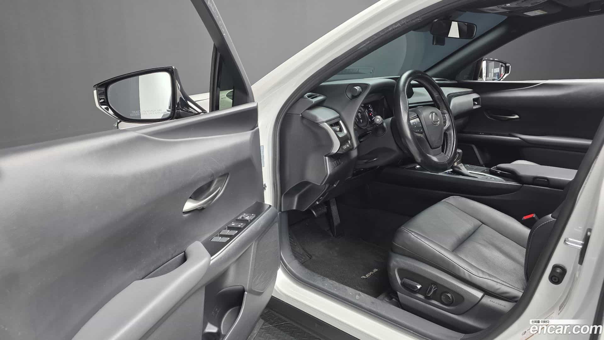 UX Lexus 2020.4-INNER-010