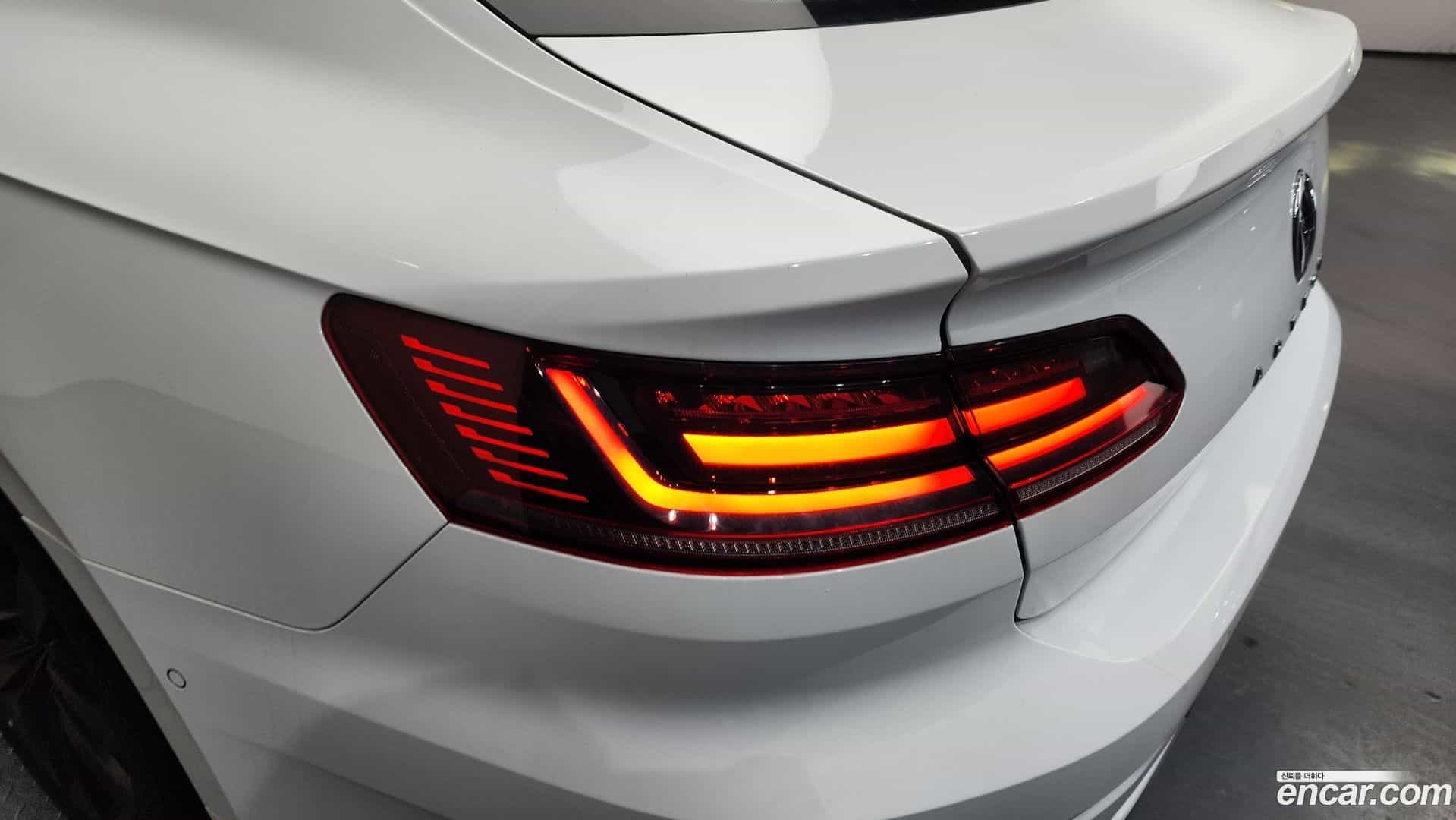 Arteon Volkswagen 2019.11-OUTER-033