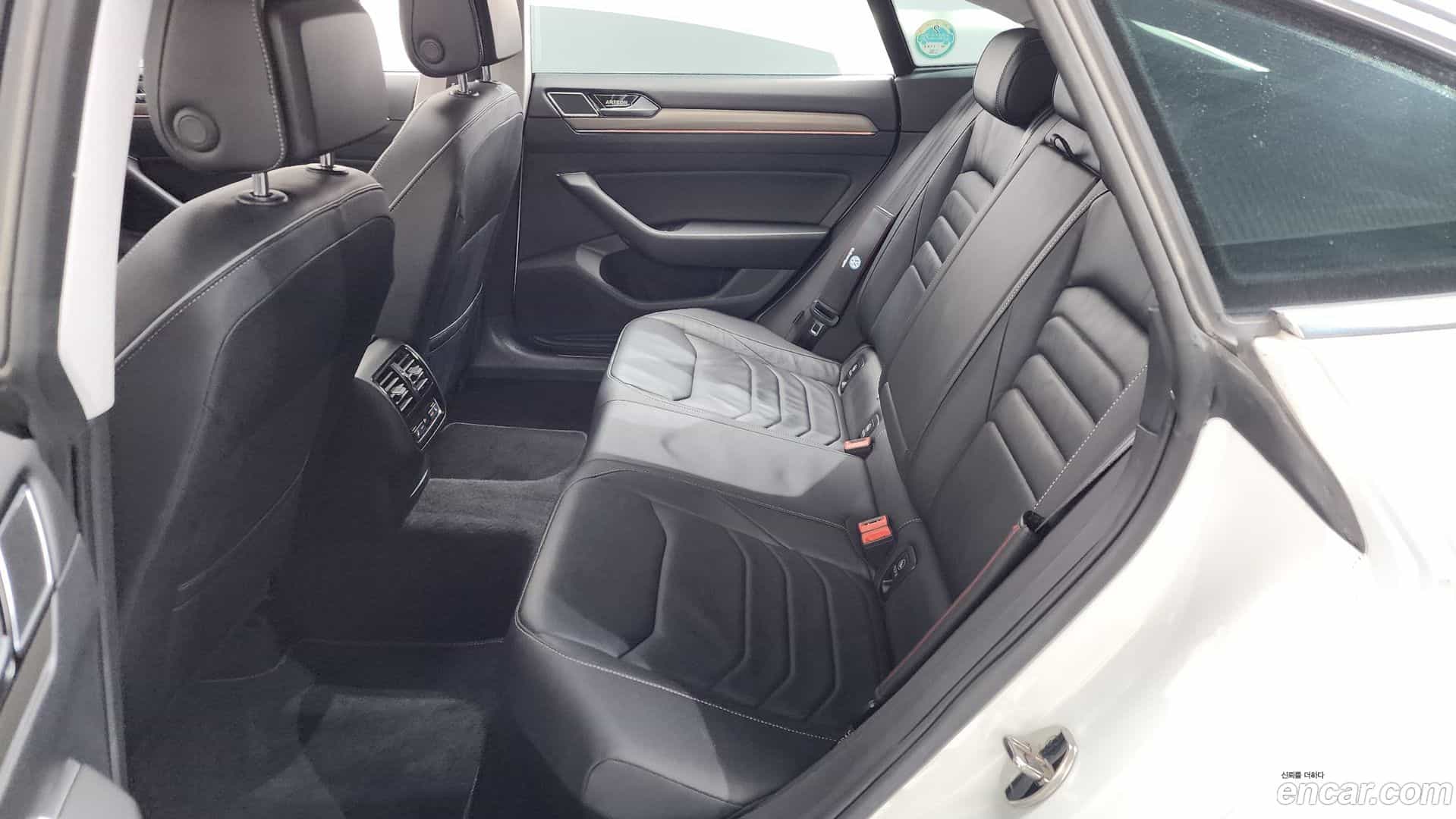 Arteon Volkswagen 2019.11-OPTION-045