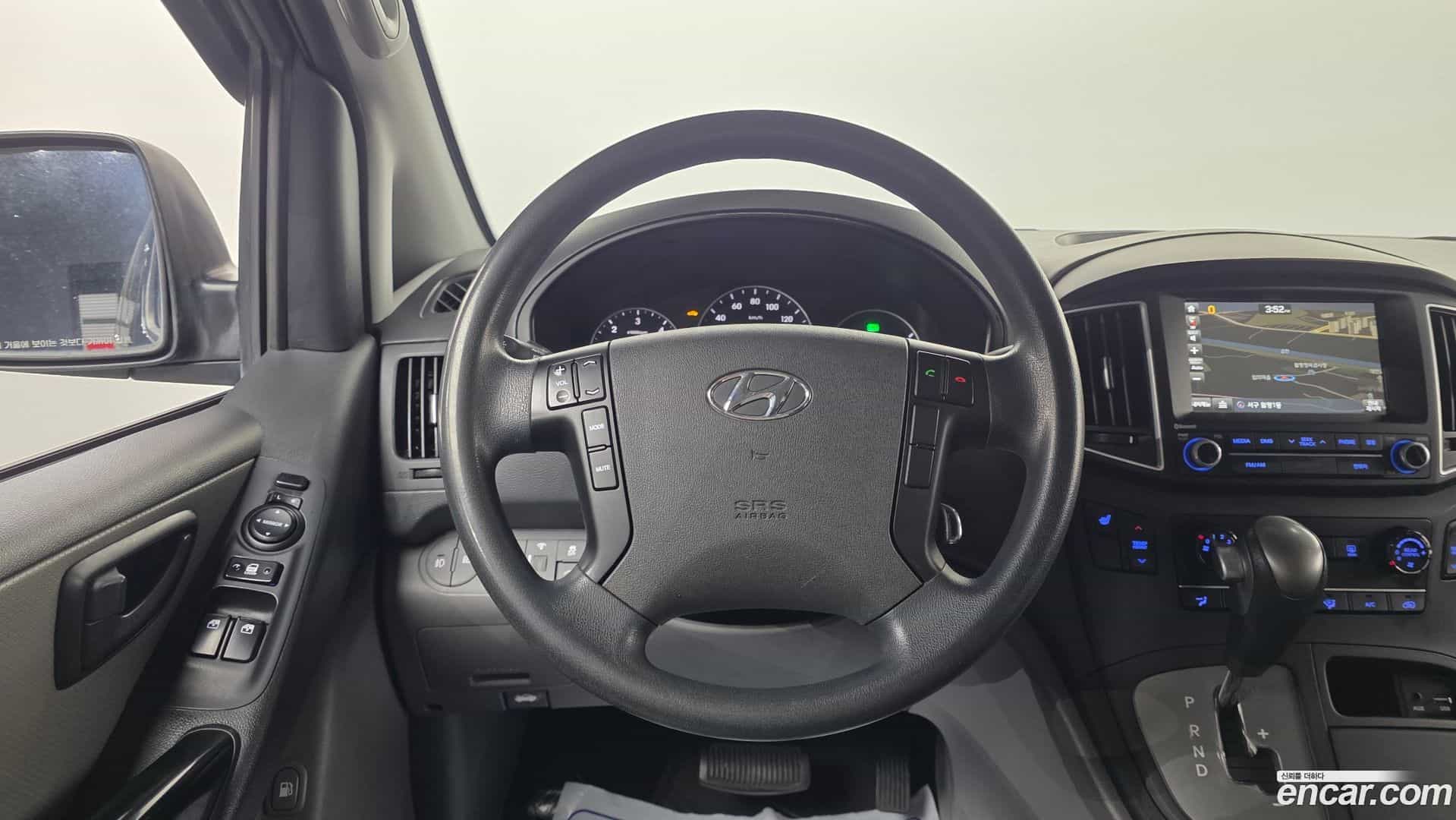 Starex Hyundai 2017.5-OPTION-019