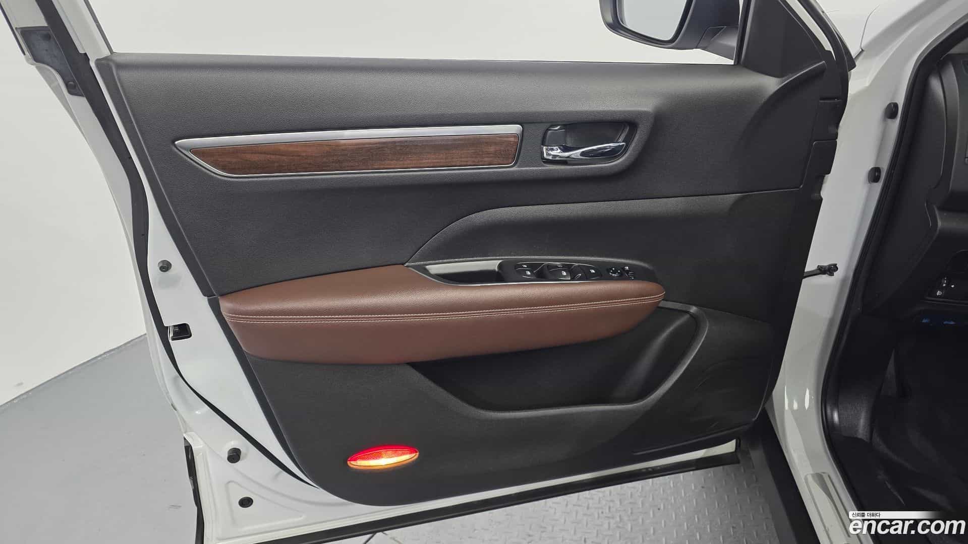 QM6 Renault Korea 2020.1-INNER-034