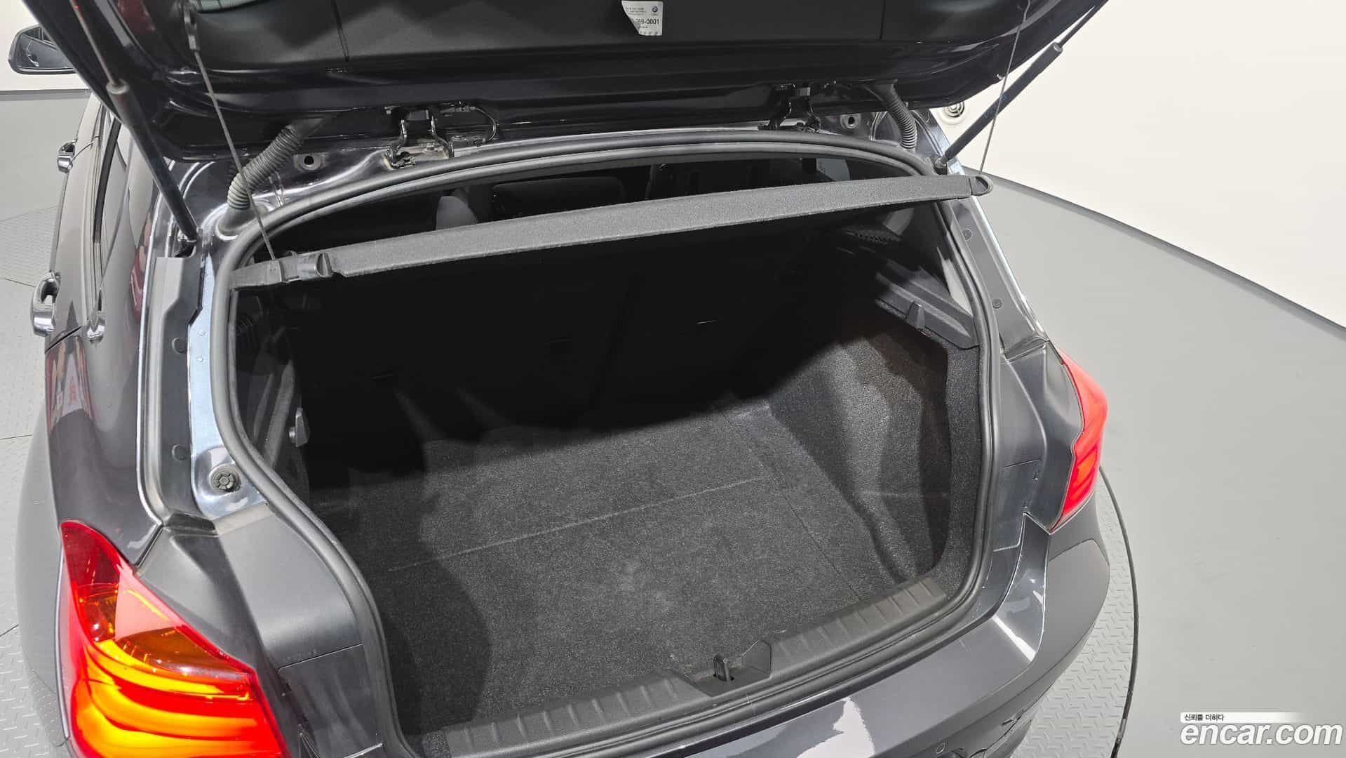1-Series BMW 2018.11-OPTION-024