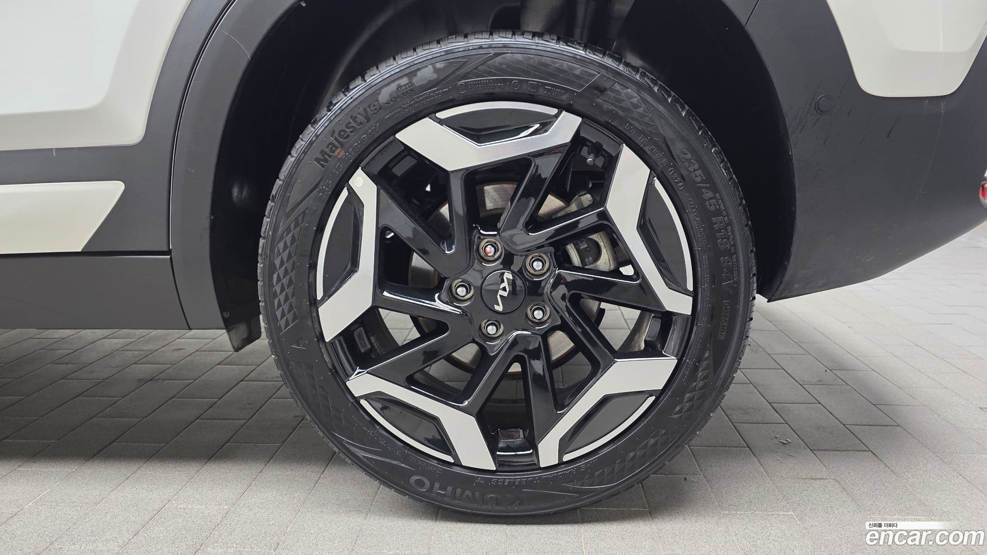 Main__Slider__Photo:Seltos Kia 2024.4-20